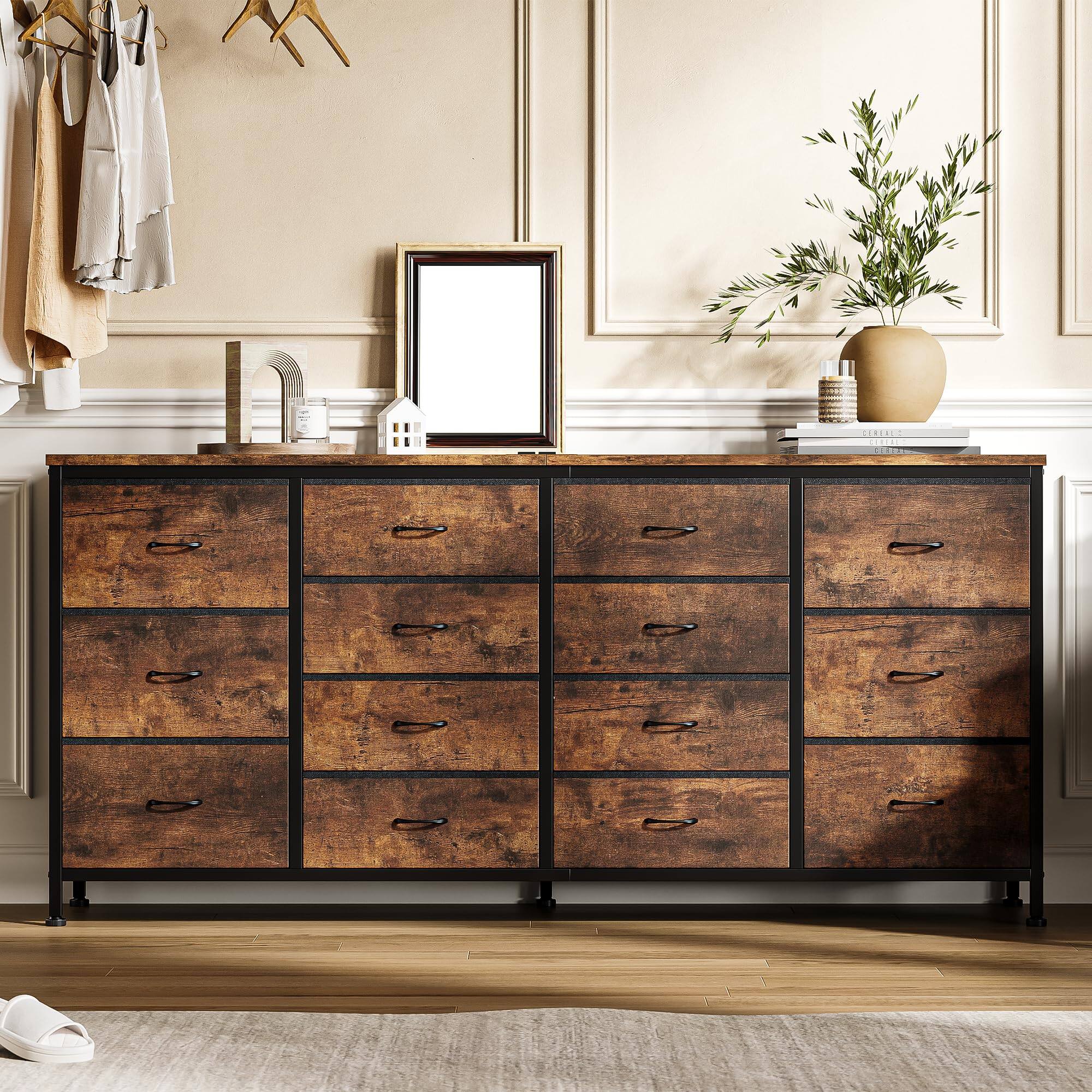 The text in the image reads:

"REITO | VESEA"