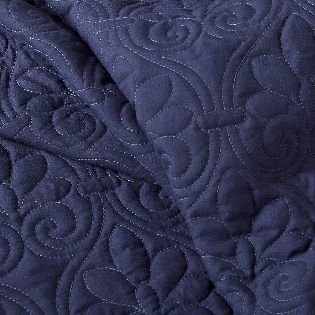 Alt View 2. Gracie Mills - Gracie Mills Sandy 3 Piece Split Corner Classic Pleated Quilted Bedspread Set - Navy.