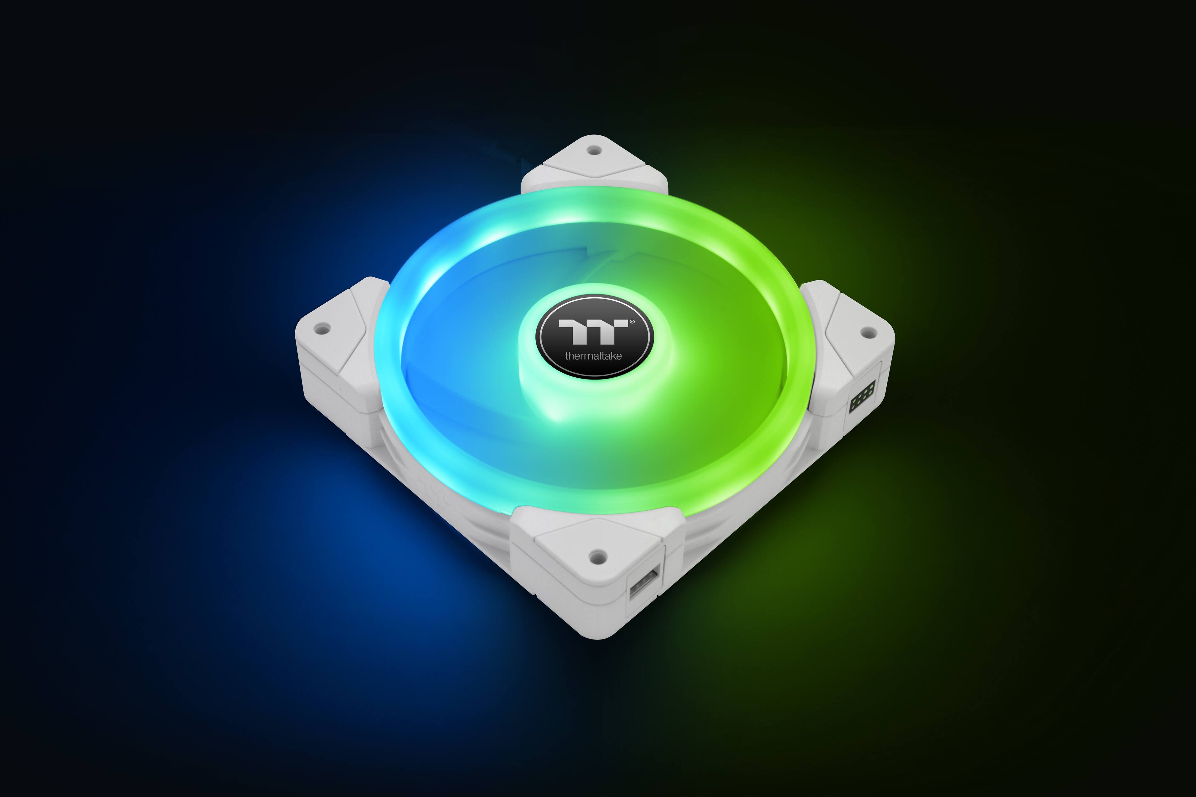 The text on the image reads "TT thermaltake 228."