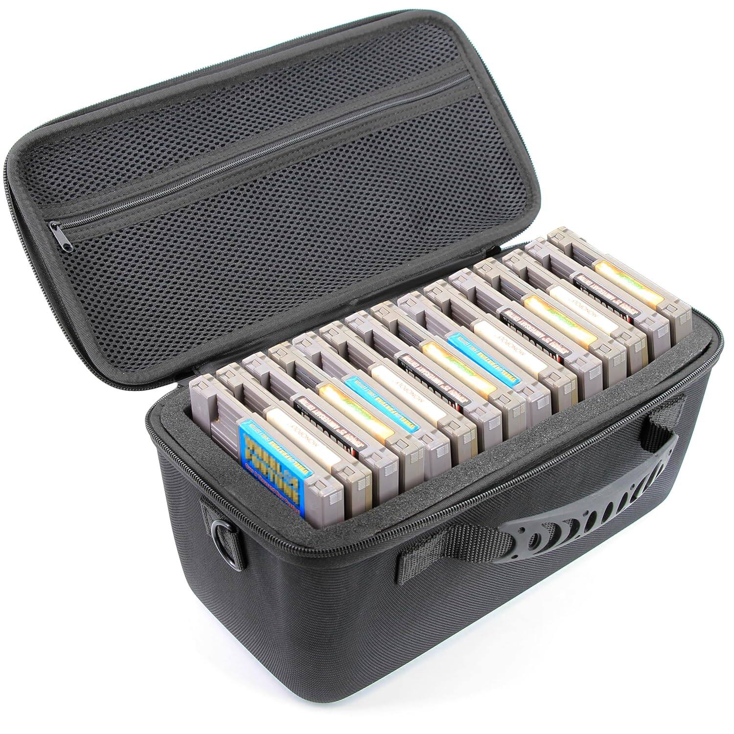 CASEMATIX - Game Storage Case for NES Game Cartridsges Holds 15 Games Upright - Travel Game Holder with Shock-Absorbing Foam - Black