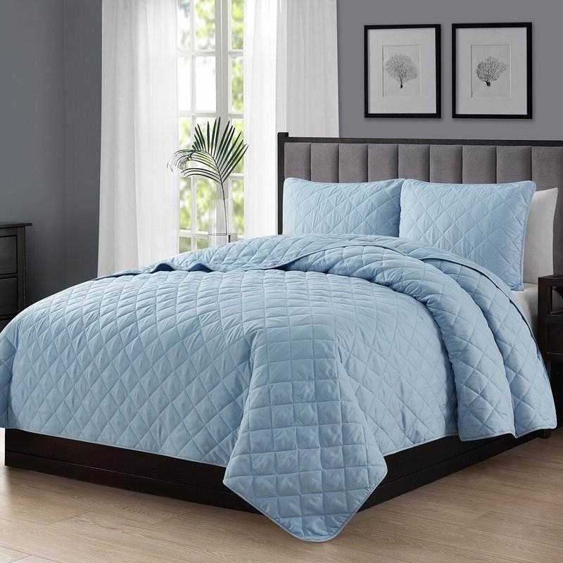 Angle. Hivvago - Full/Queen 3-Piece Light Blue Polyester Microfiber Reversible Diamond Quilt Set - Light Blue.
