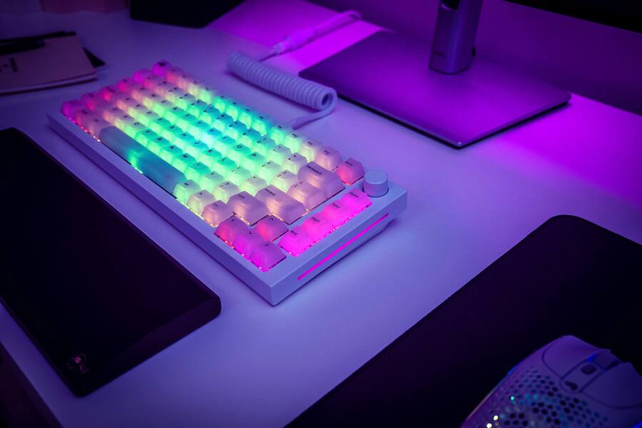 Glorious Polychroma Translucent Universal RGB Keycaps for 100% 85% 80% ...