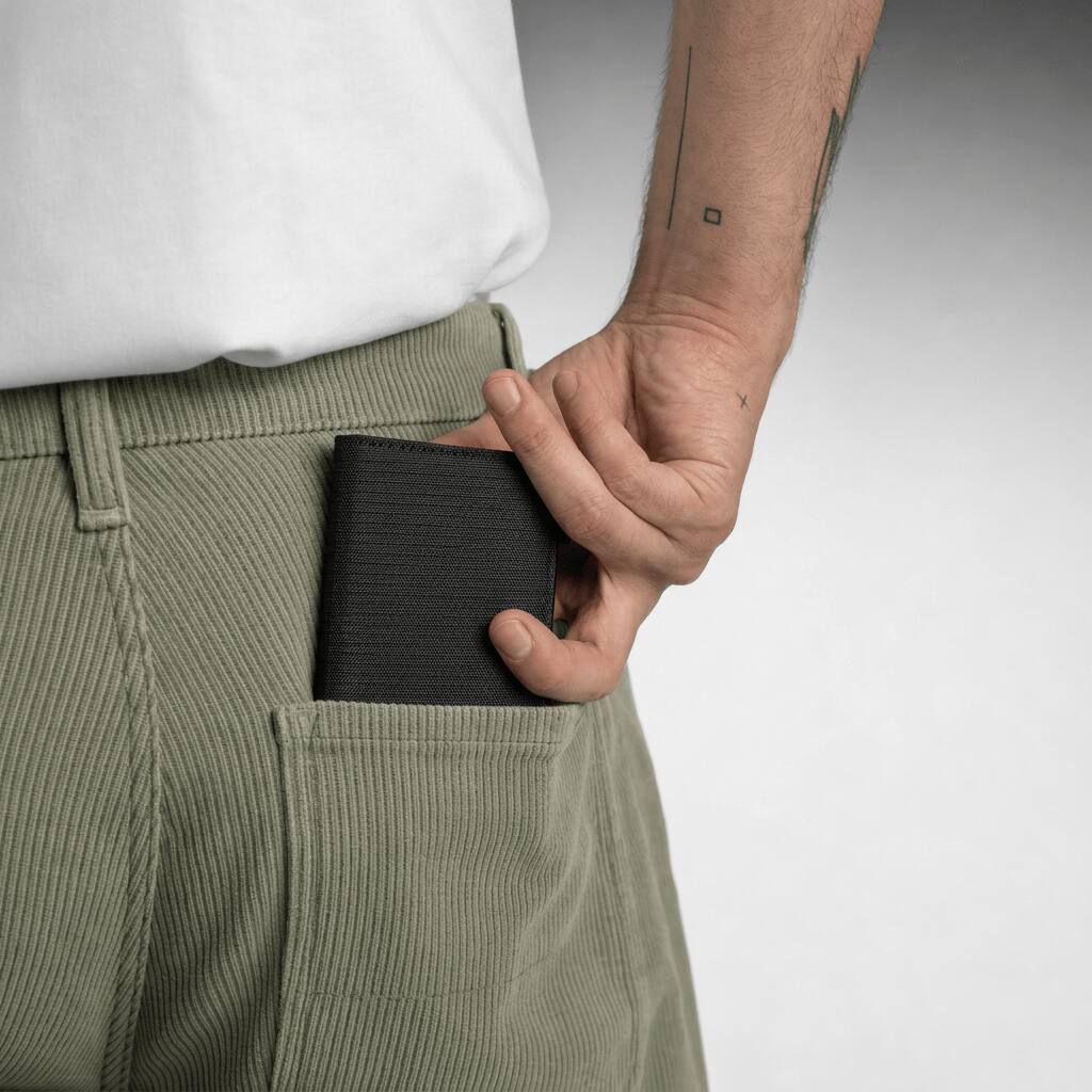 Angle. Sharper Image - Sharper Image Tri-Fold Wallet for Men with Pop Up Card Holder & RFID Blocking, 6 Cards Capacity with 5 Pockets, Black - Black.