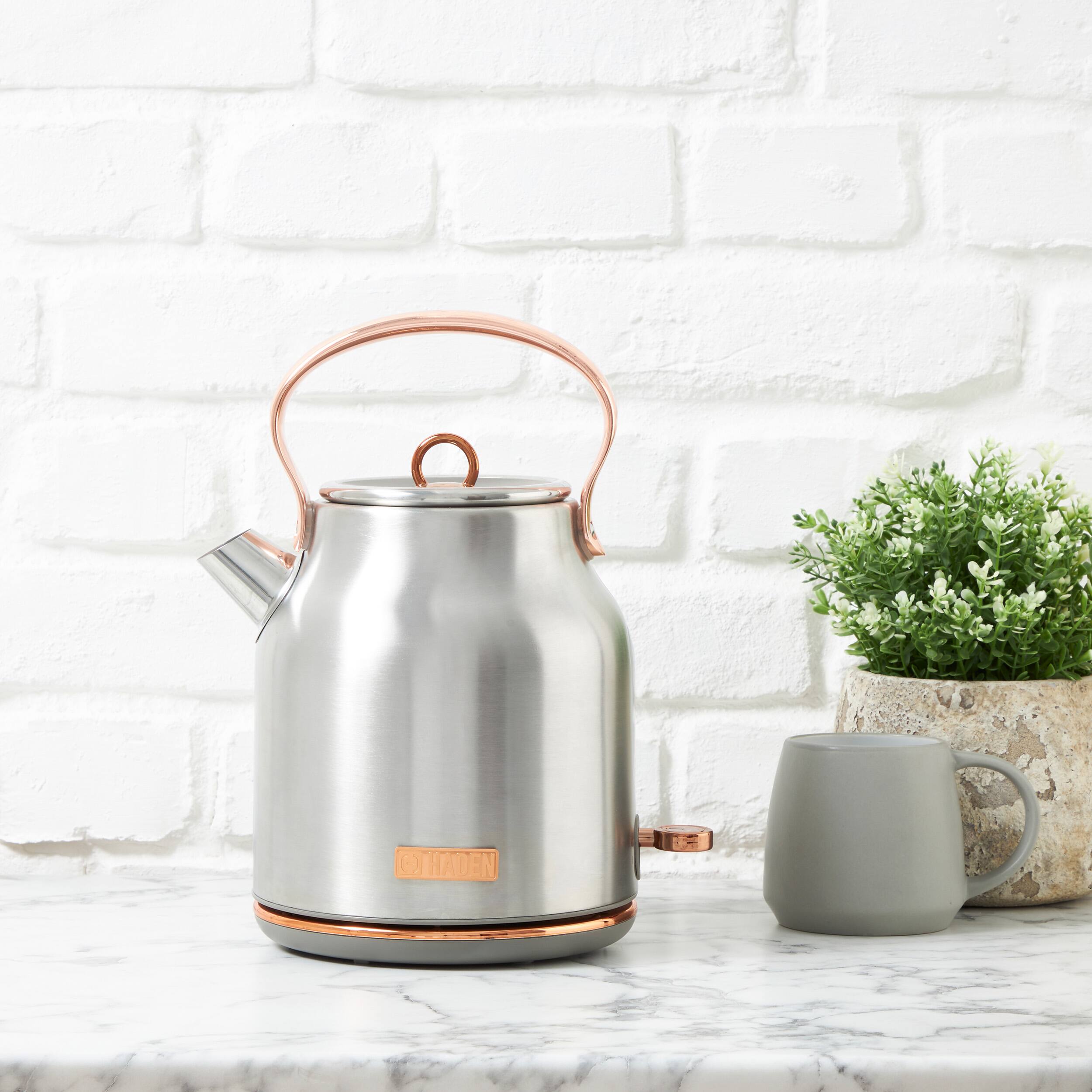 Alt View 11. Haden - Heritage Electric Kettle - Steel/Copper.