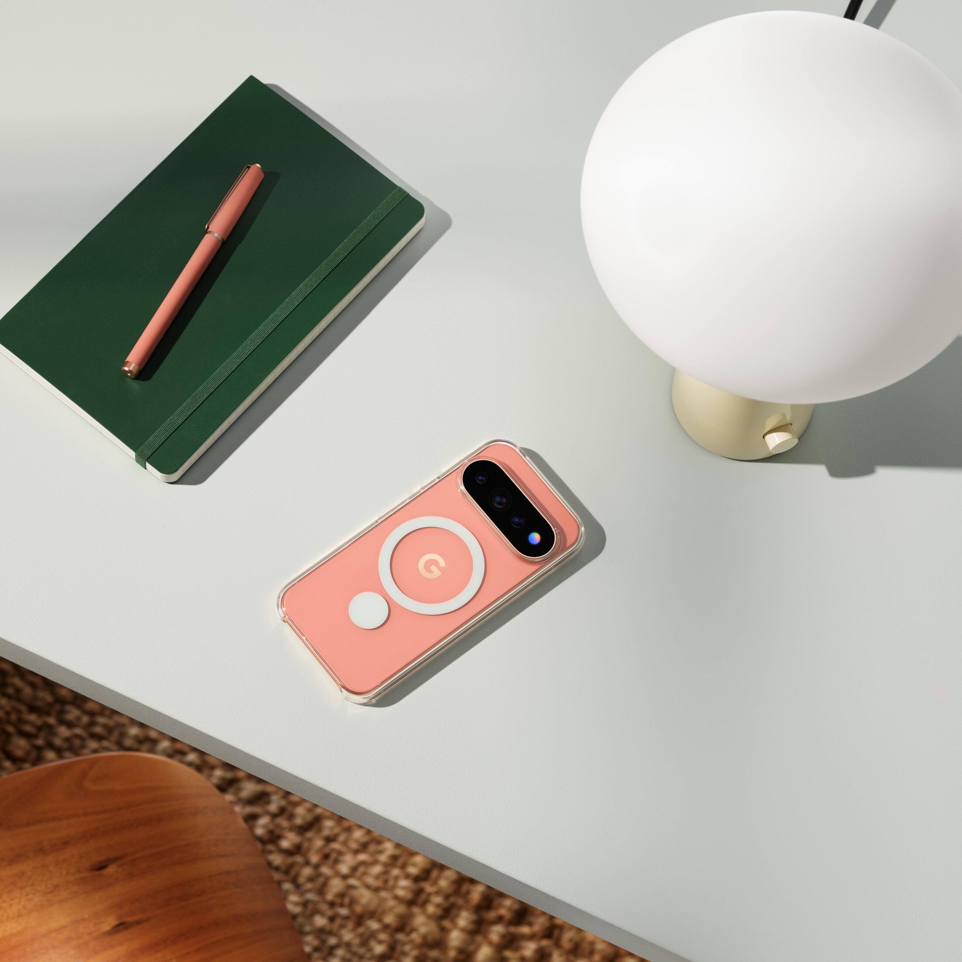 Alt View 6. Google - Pixelsnap Clear Case for Pixel 11 Pro XL - Transparent.