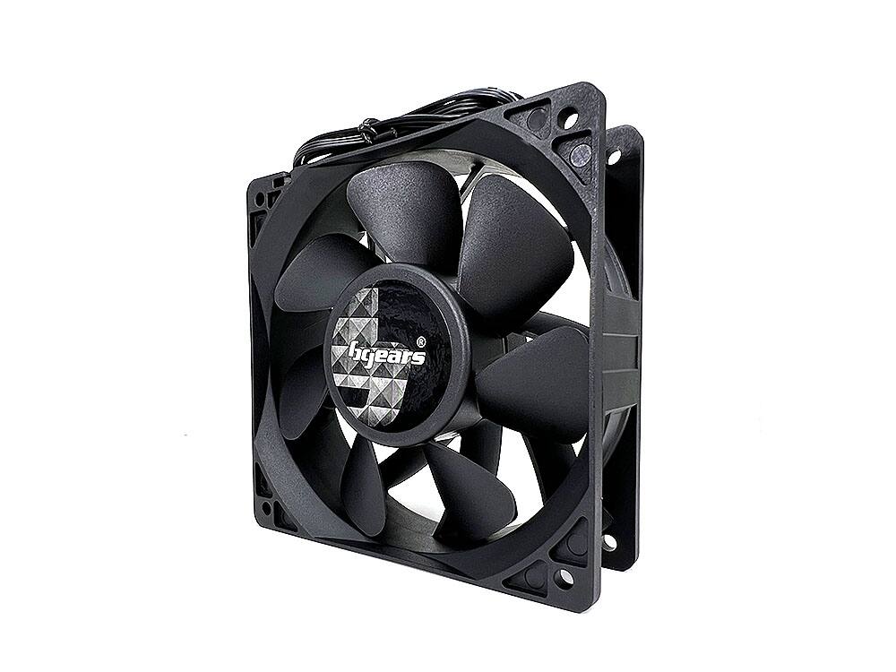 Angle. Bluegears - b-Blaster 120x38 2 Ball Extreme Speed at 4500 RPM with Excellent Airflow of 218 CFM, 3pin 3 wire fan. - Black.