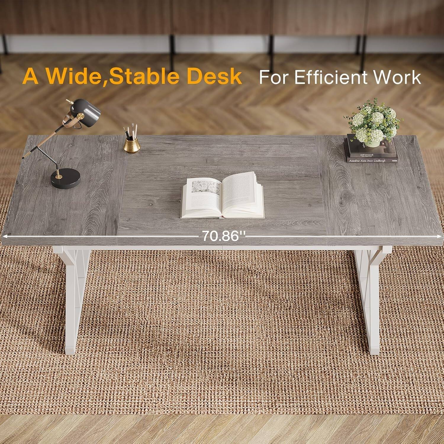 A Wide, Stable Desk For Efficient Work

A medium Kida Jace Lodergh

70.86"