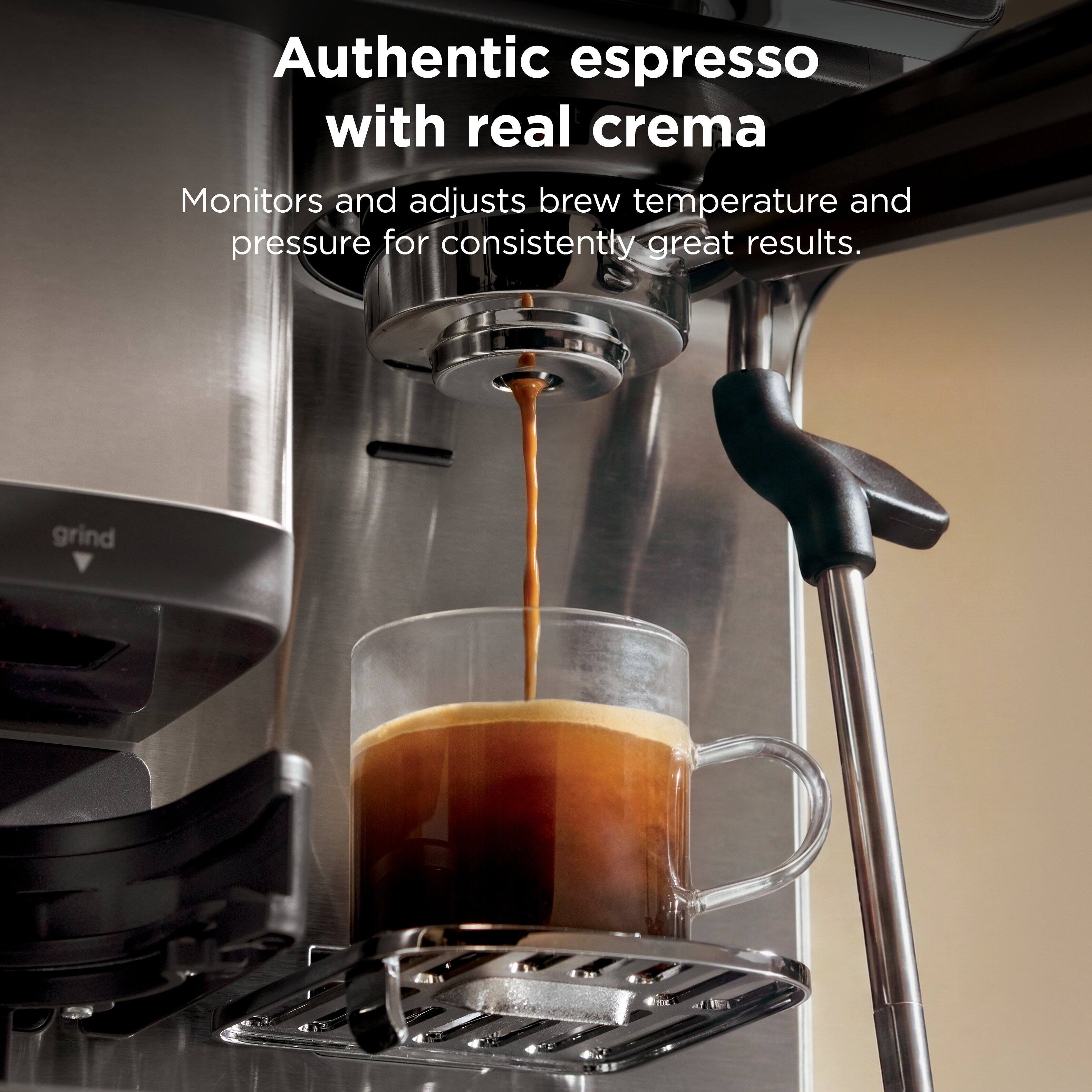 Authentic espresso with real crema

Monitors and adjusts brew temperature and pressure for consistently great results.