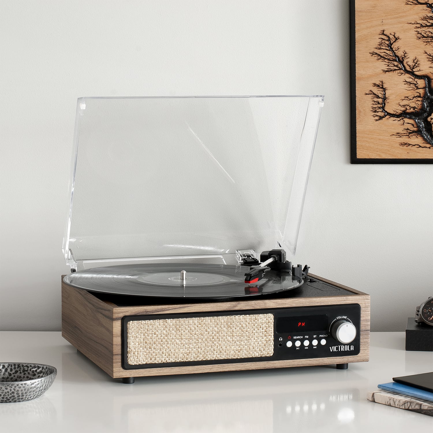 PN vis M - # - - VICTROLA
VICTROLA
SEARCH FM BT PHOTO
VOLUME
PH