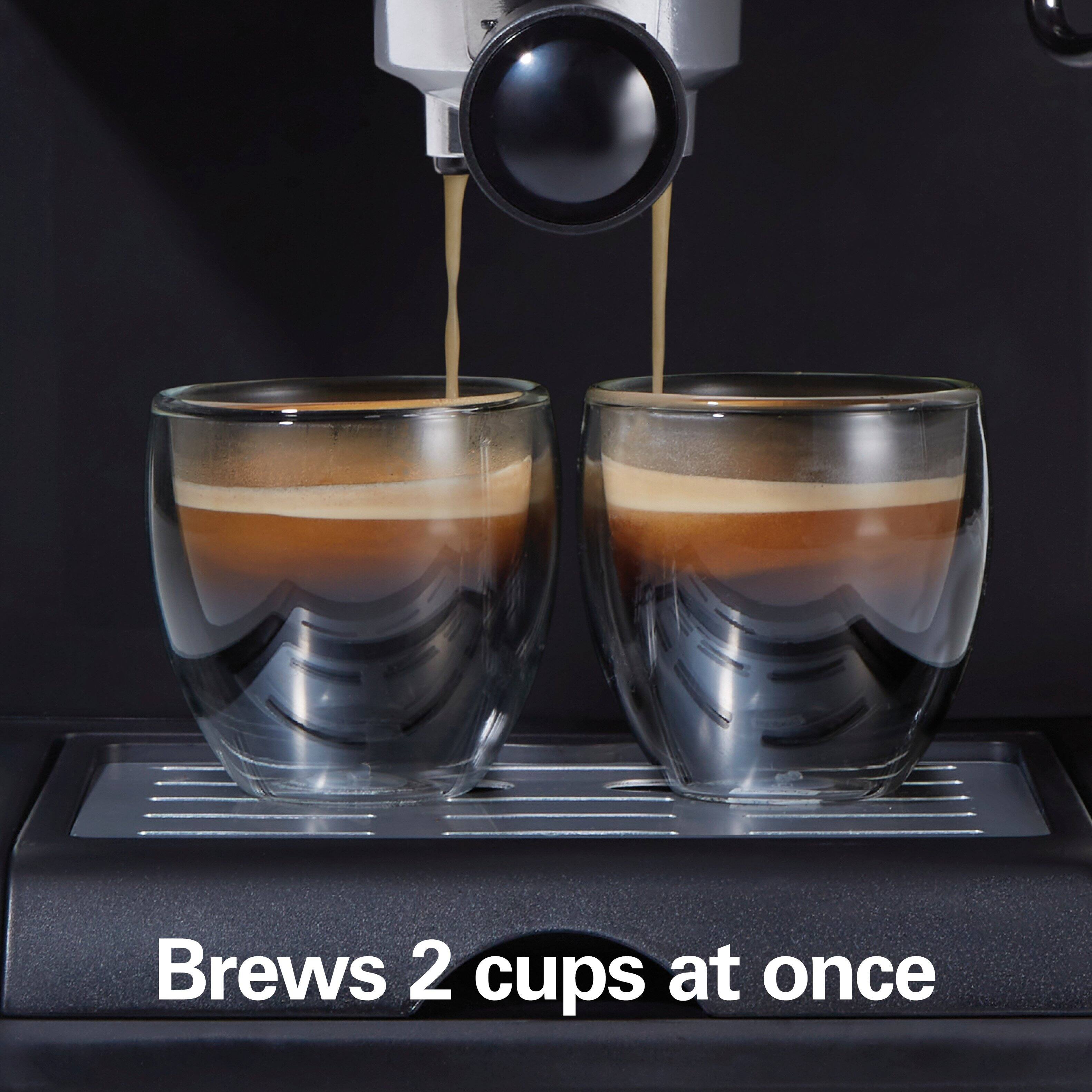 Brews 2 cups at once