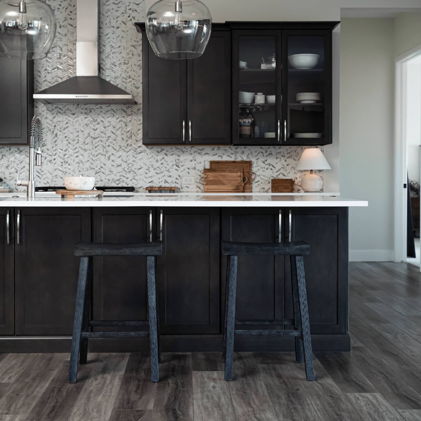 Back. Maven Lane - 27" Vincent Counter Stool in Antiqued Black Finish - Antiqued Black.