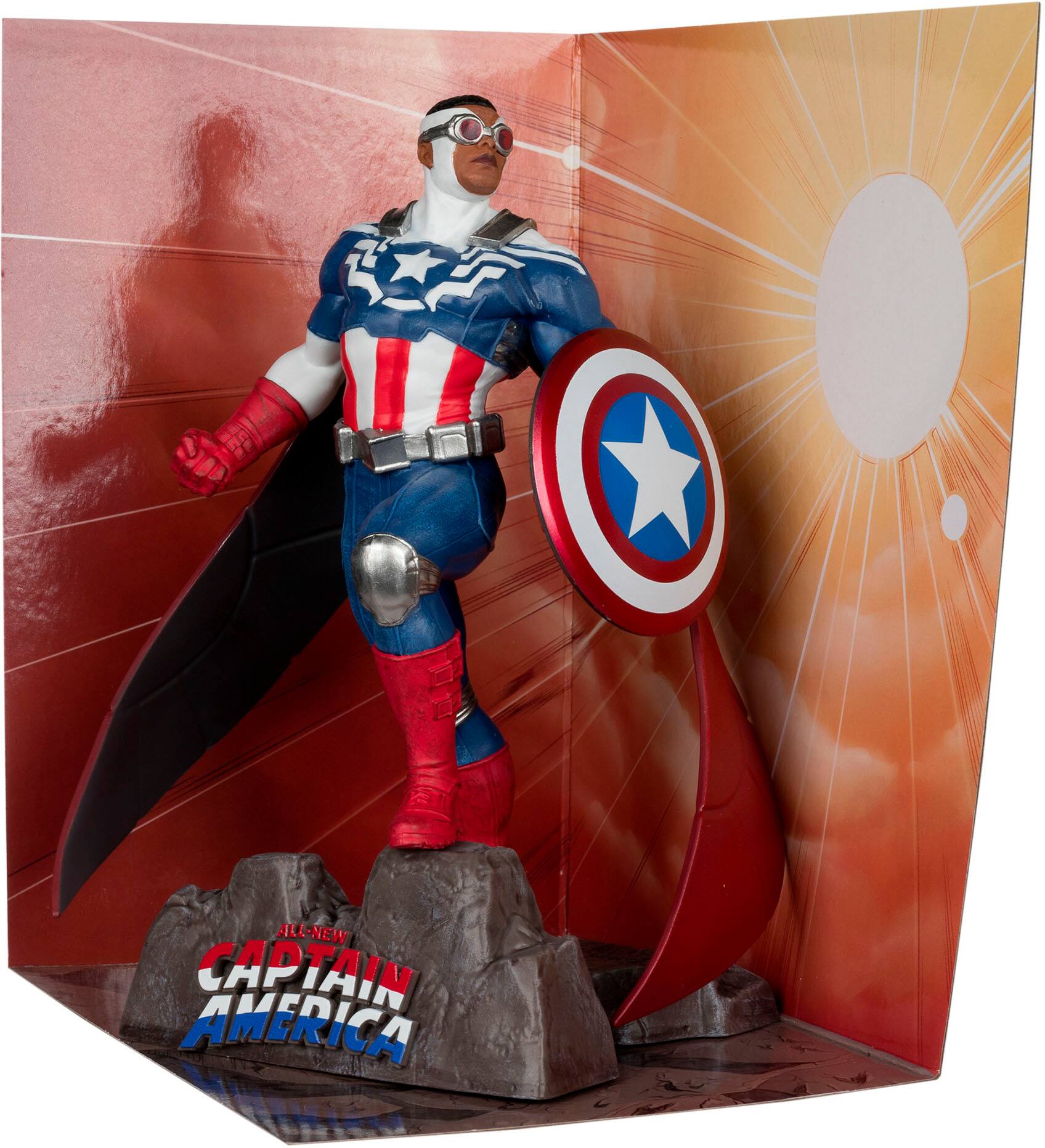 McFarlane Toys - Marvel 6.7" Captain America 1:10th Scale Collectible with Scene (All-New Captain America #1)