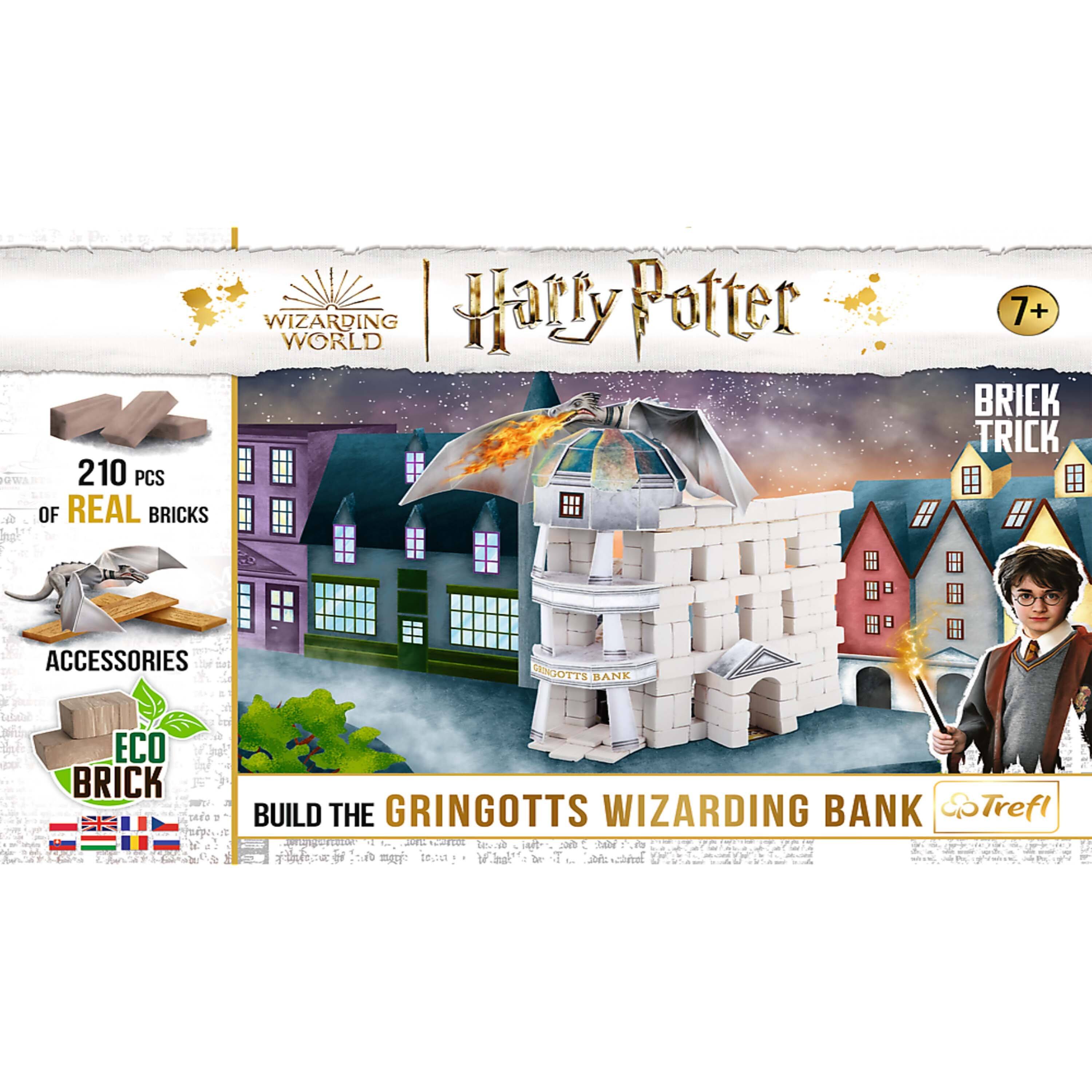 WIZARDING WORLD  
Harry Potter  
210 PCS OF REAL BRICKS  
ACCESSORIES  
ECO BRICK  
BRICK TRICK  
BUILD THE GRINGOTTS WIZARDING BANK  
7+  
Trefl