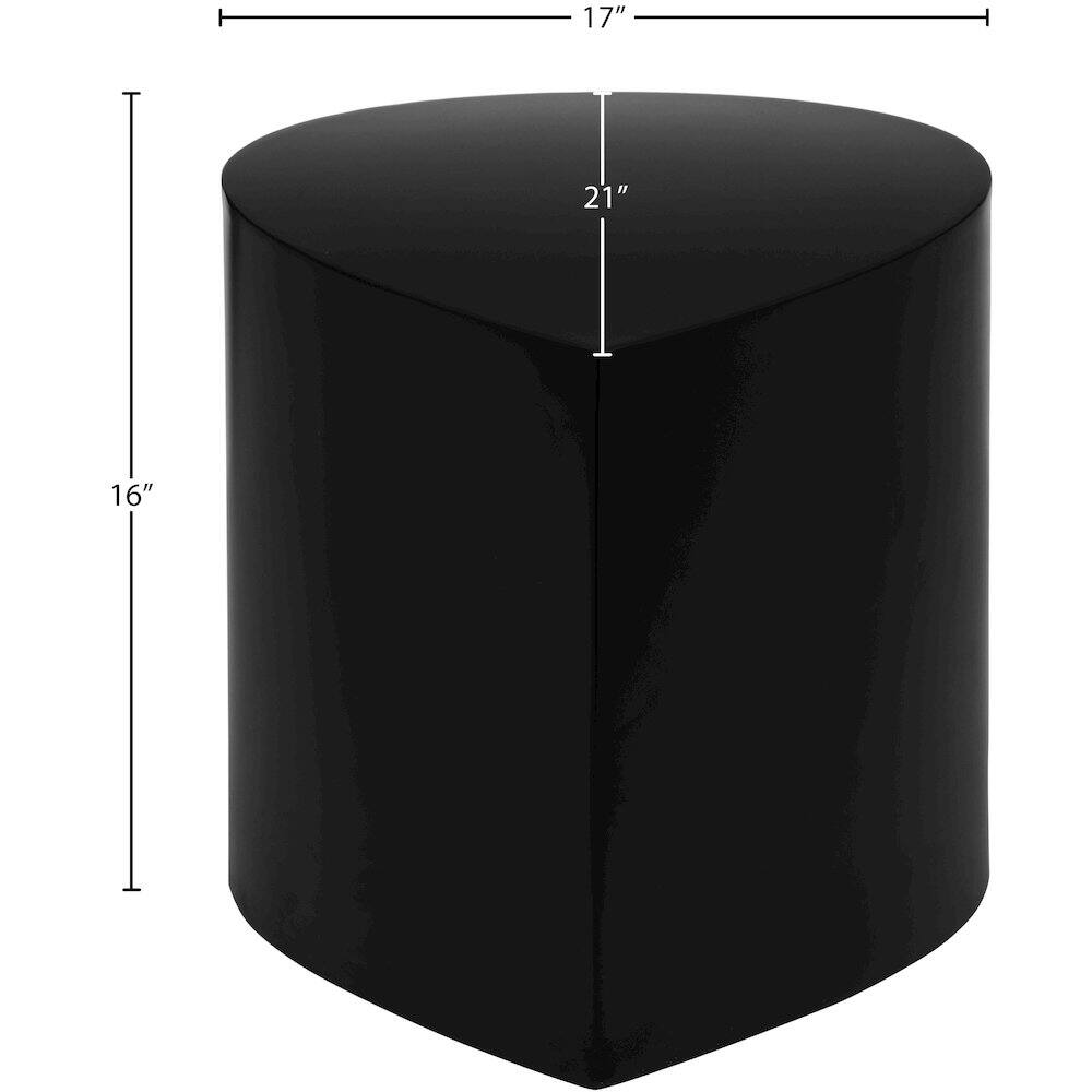 17" (diameter)  
21" (height)  
16" (depth)