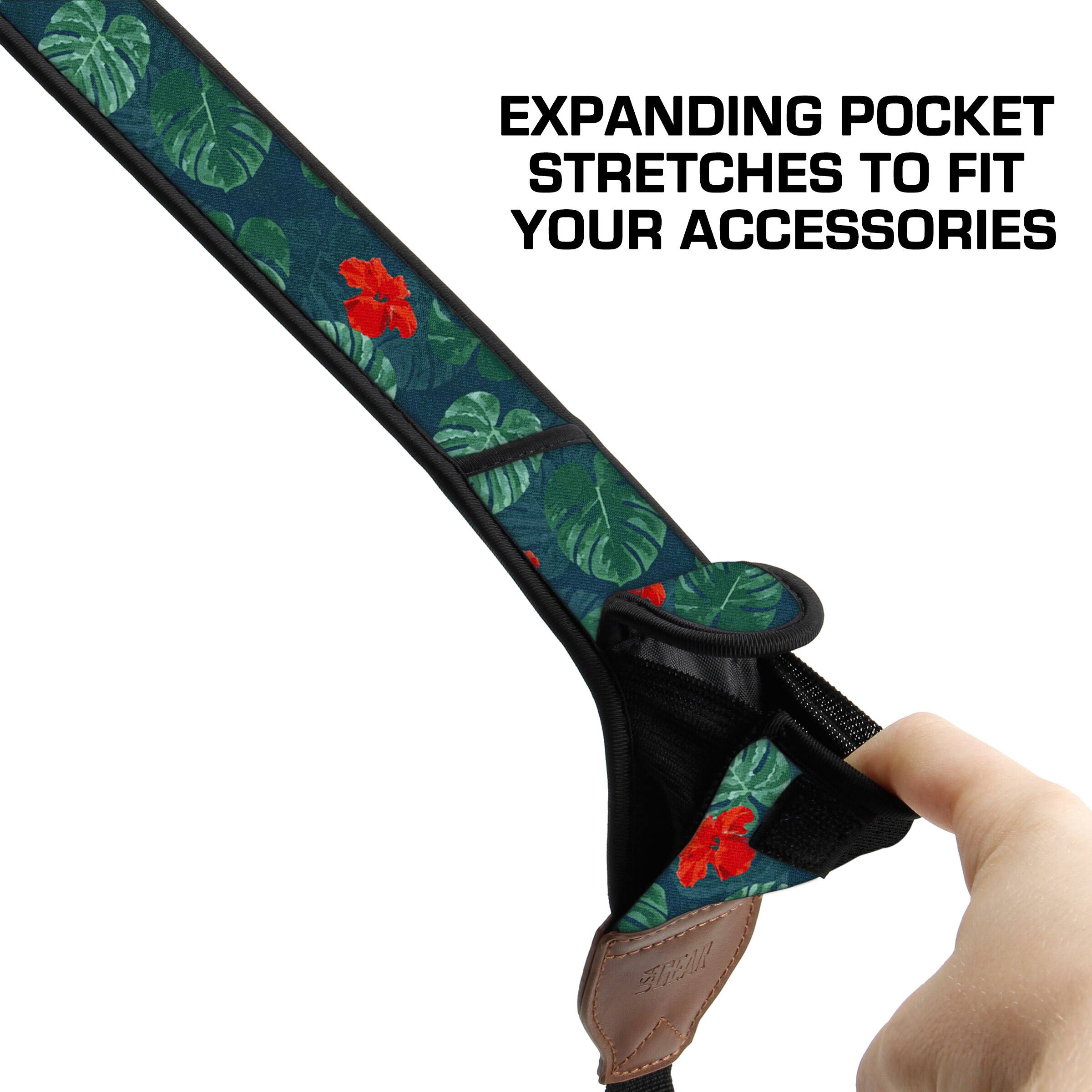 EXPANDING POCKET STRETCHES TO FIT YOUR ACCESSORIES