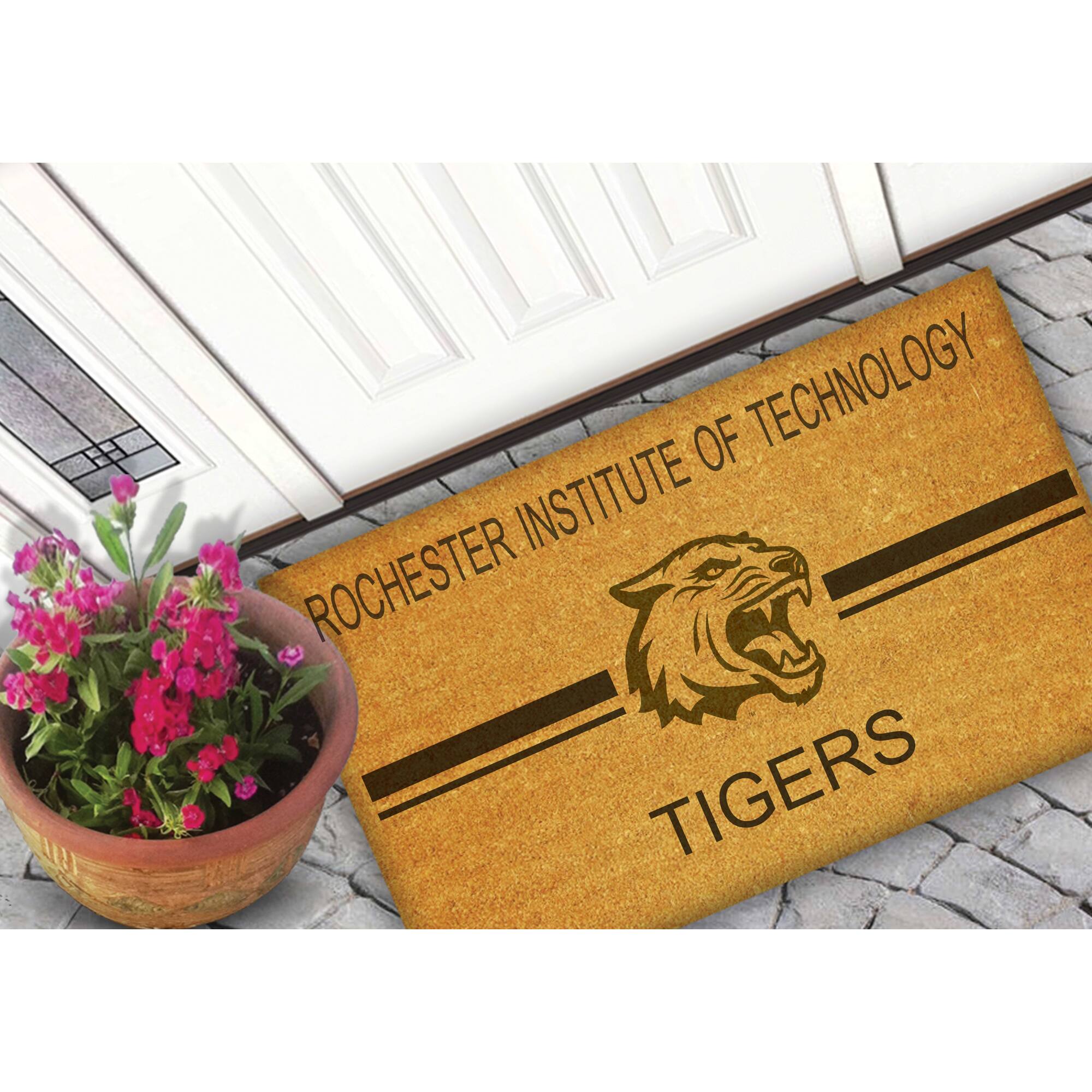 ROCHESTER INSTITUTE OF TECHNOLOGY  
TIGERS