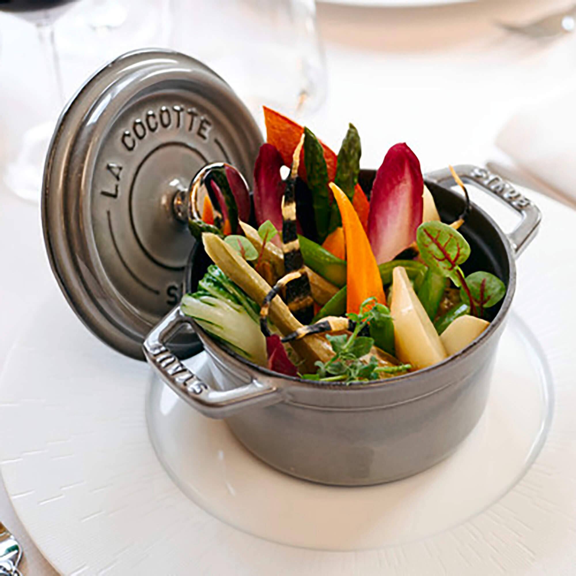 Staub Cast Iron Round Cocotte - Thumbnail 2