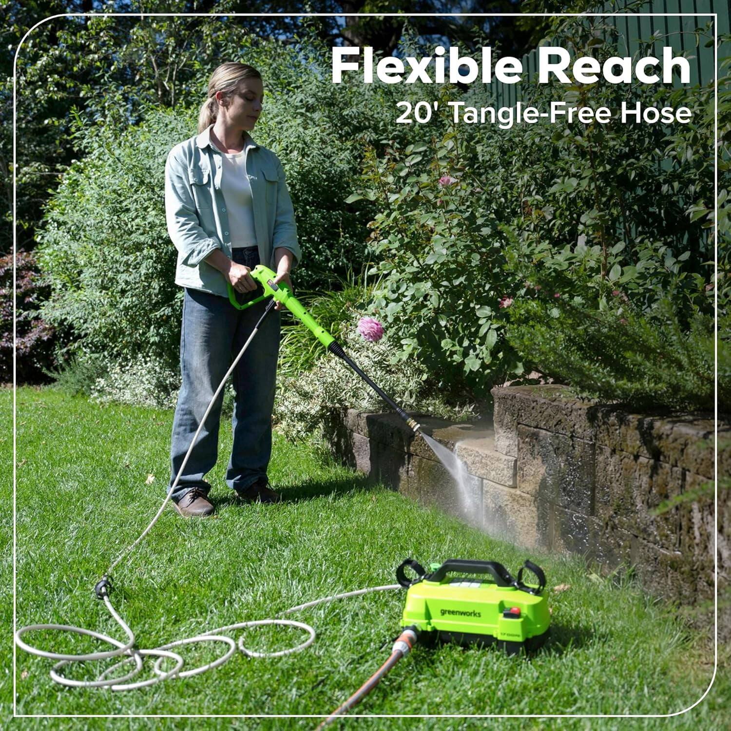Flexible Reach  
20' Tangle-Free Hose  
greenworks