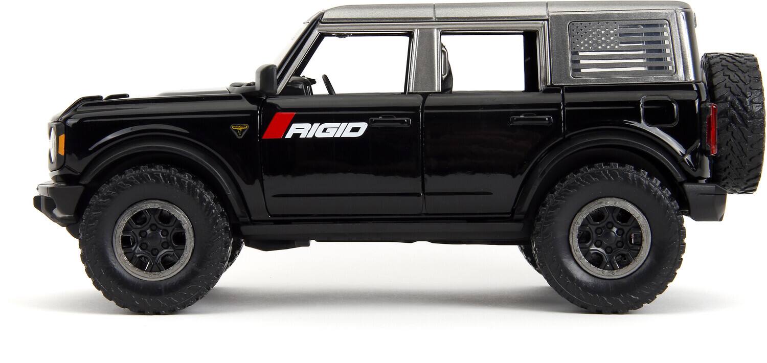 Alt View 4. Jada Toys - Just Trucks - 1:24 2021 Ford Bronco Die-Cast Truck with Rack (Black)   - COLLECTIBLES - Multicolor.