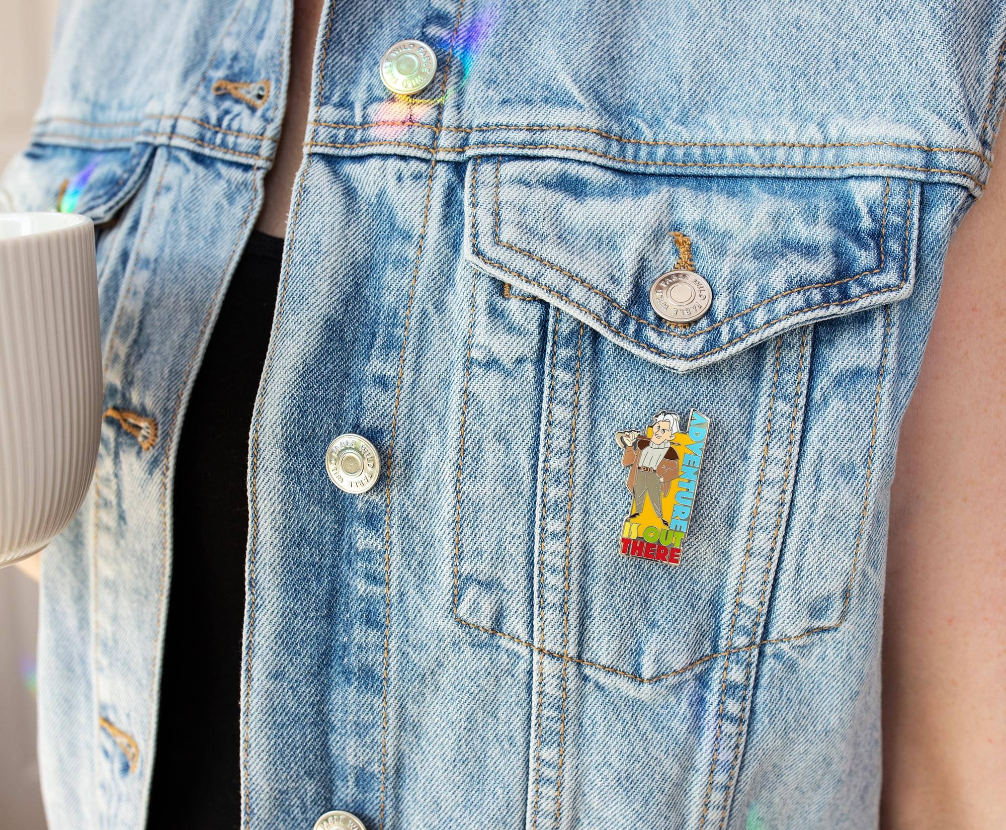 SULO f 1 2H A sOL I 7799   SILC Zhim FS IOUT ADVENTURE THERE 4L7 W