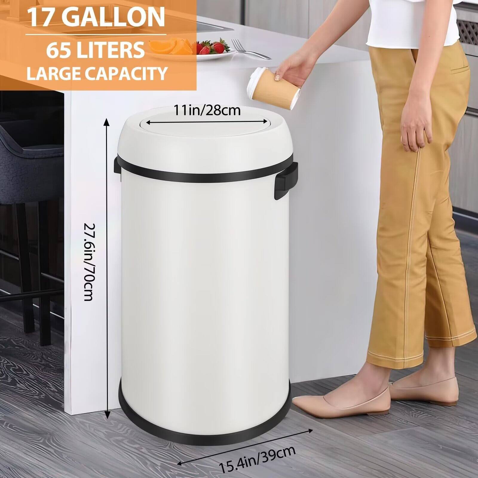17 GALLON  
65 LITERS  
LARGE CAPACITY  

11in/28cm  
27.6in/70cm  
15.4in/39cm