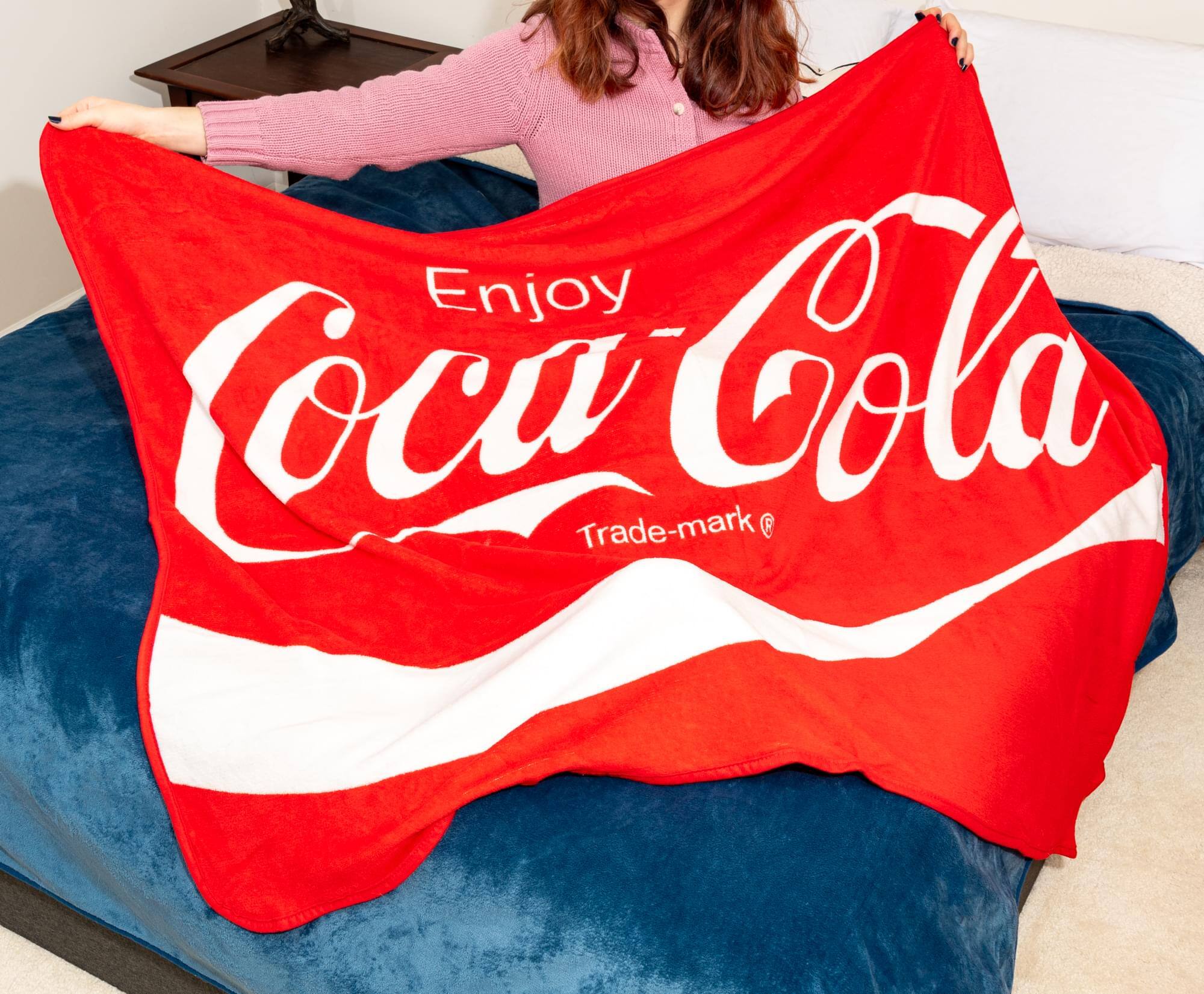 Enjoy Coca-Cola  
Trade-mark ®