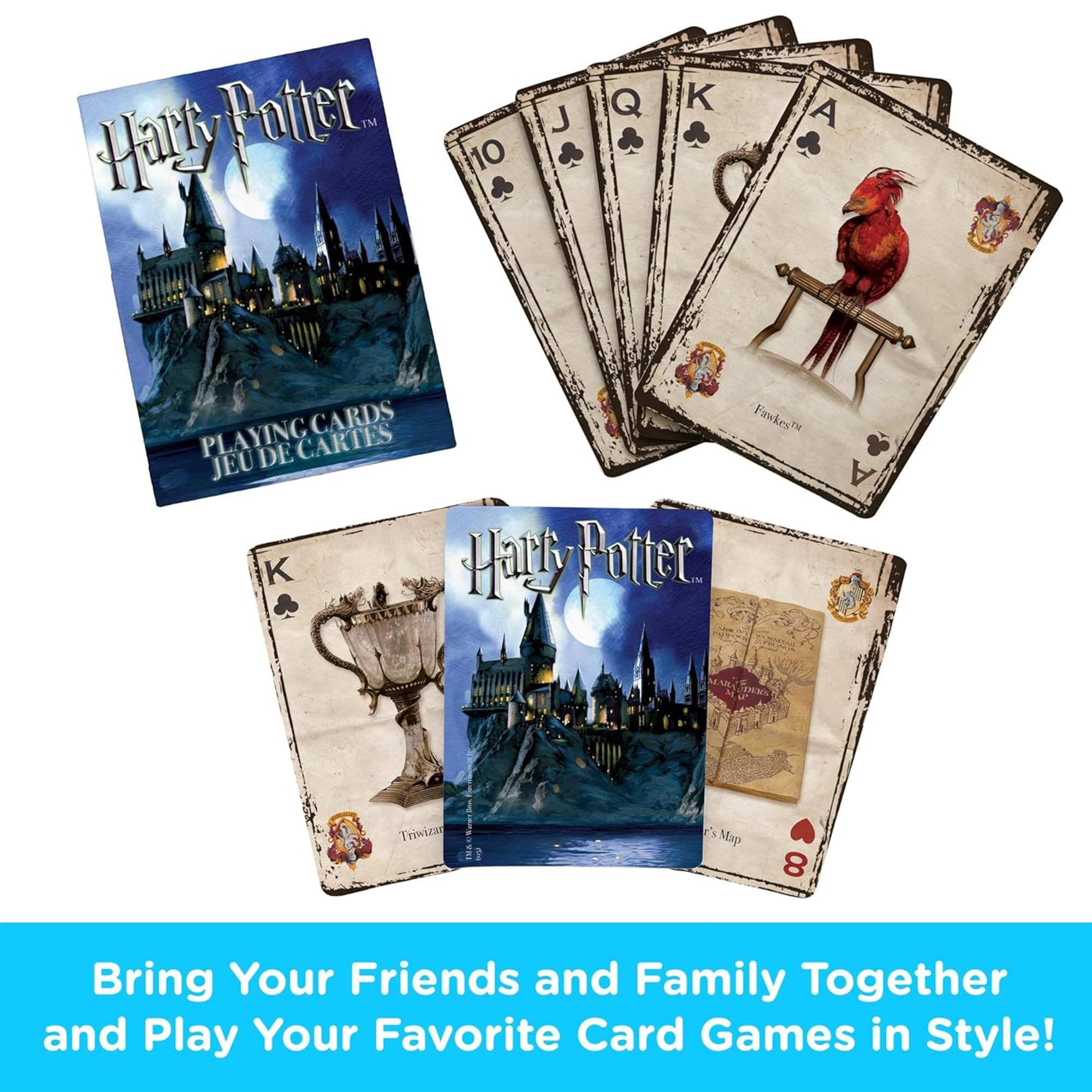 Harry Potter™  
PLAYING CARDS  
JEU DE CARTES  

Bring Your Friends and Family Together and Play Your Favorite Card Games in Style!