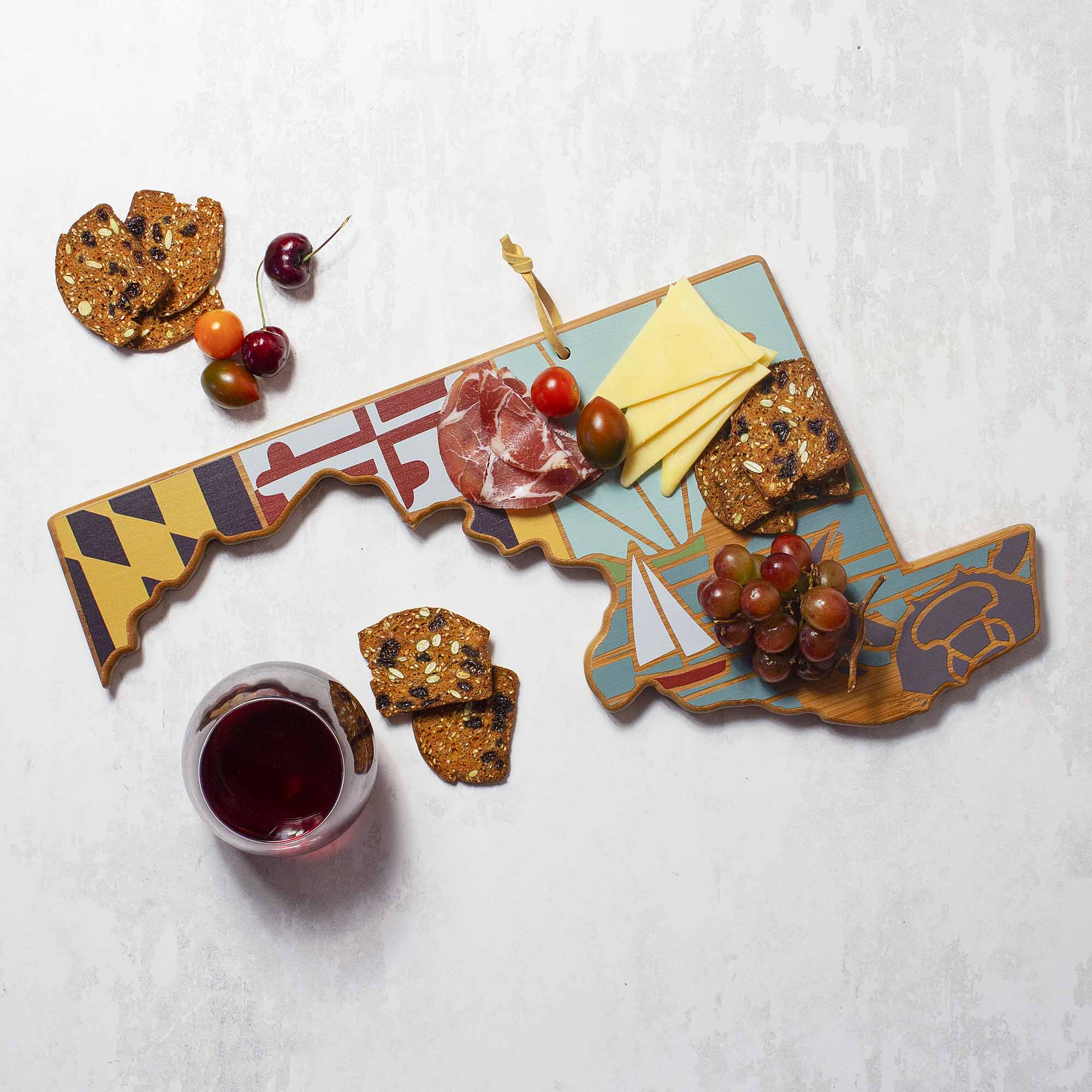 Angle. Totally Bamboo - Maryland Cutting Board with Artwork by Summer Stokes.
