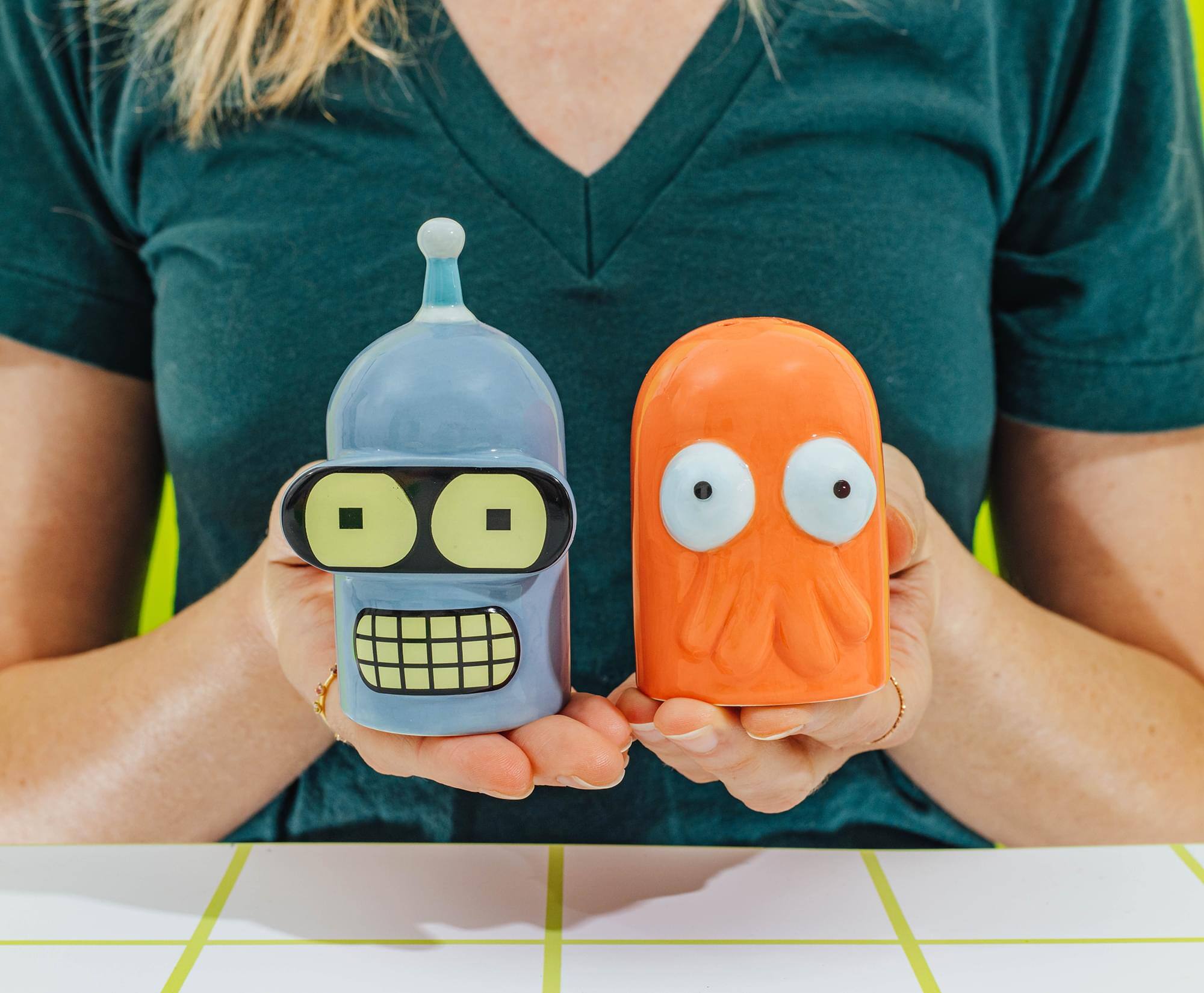 Alt View 4. Silver Buffalo - Futurama Bender and Zoidberg Ceramic Salt and Pepper Shaker Set - Multi-Colored.