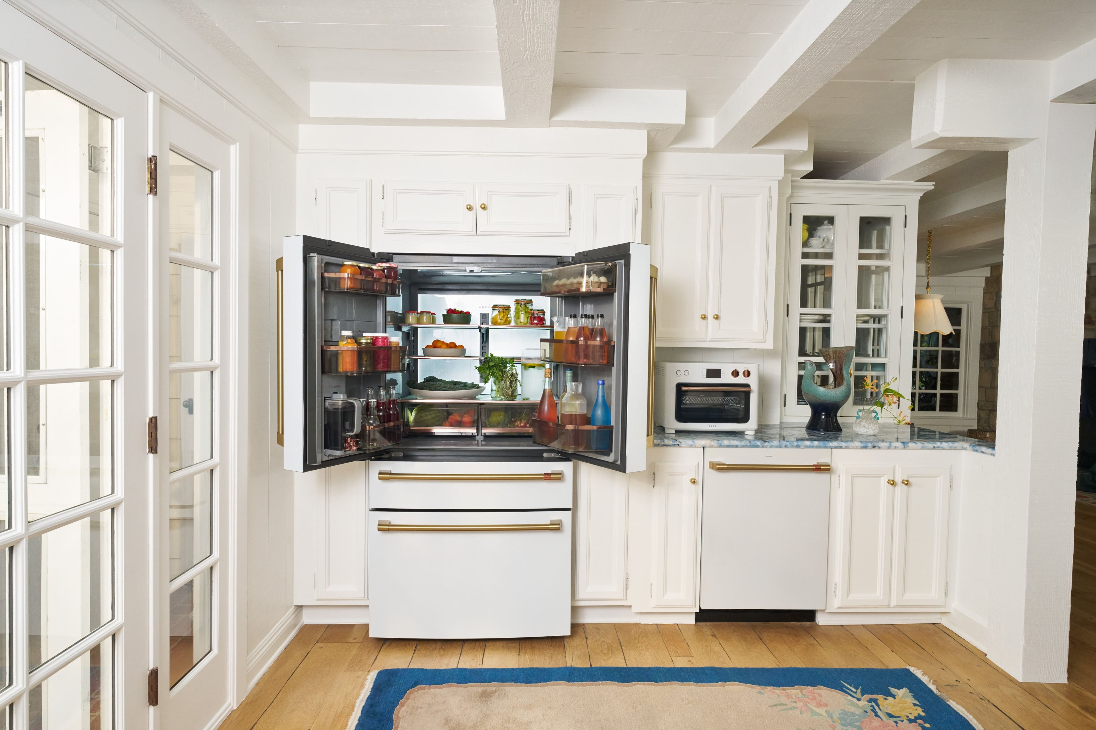 Alt View 26. Café - Couture Smart Toaster Oven with Air Fry - Matte White.