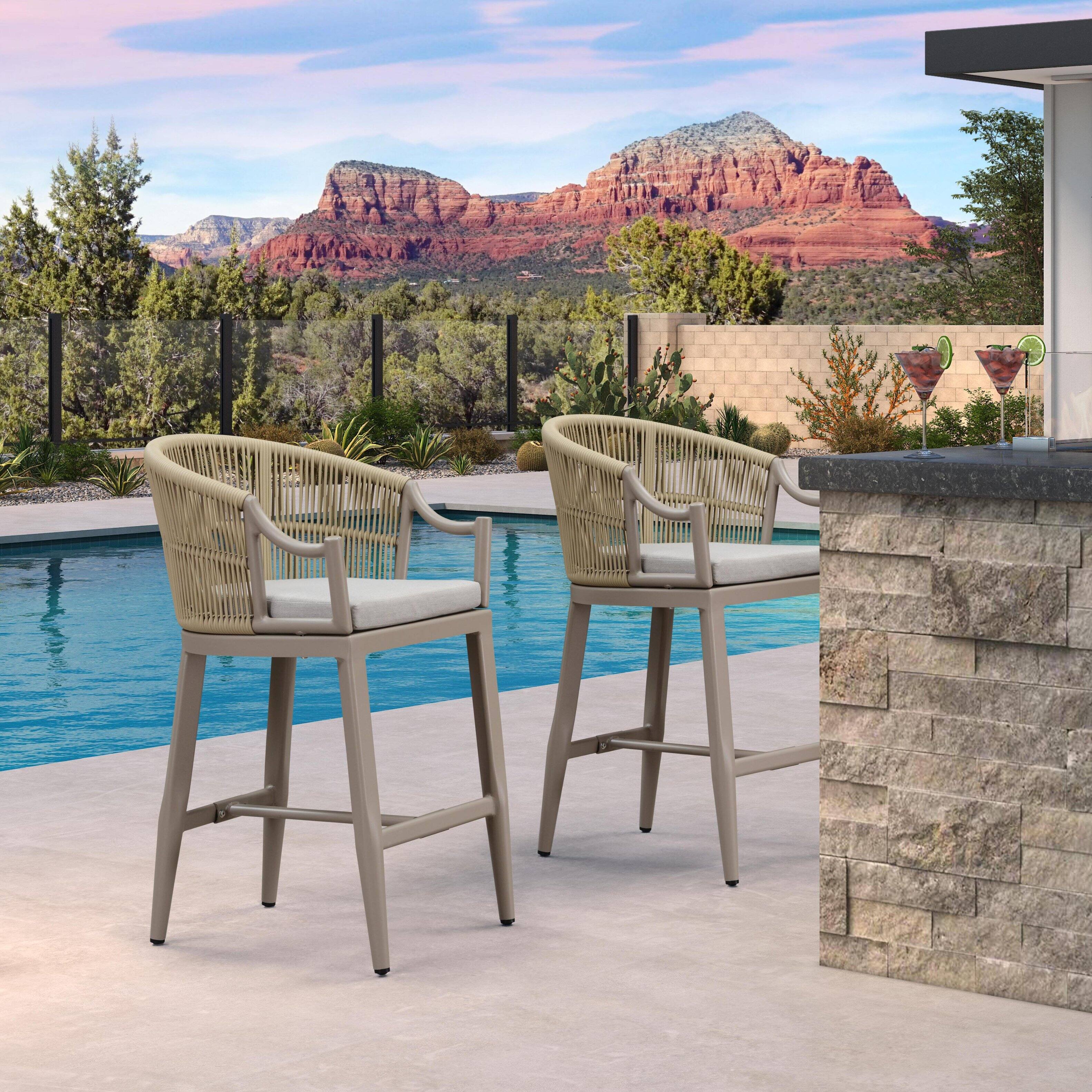 Champagne-Counter Stool