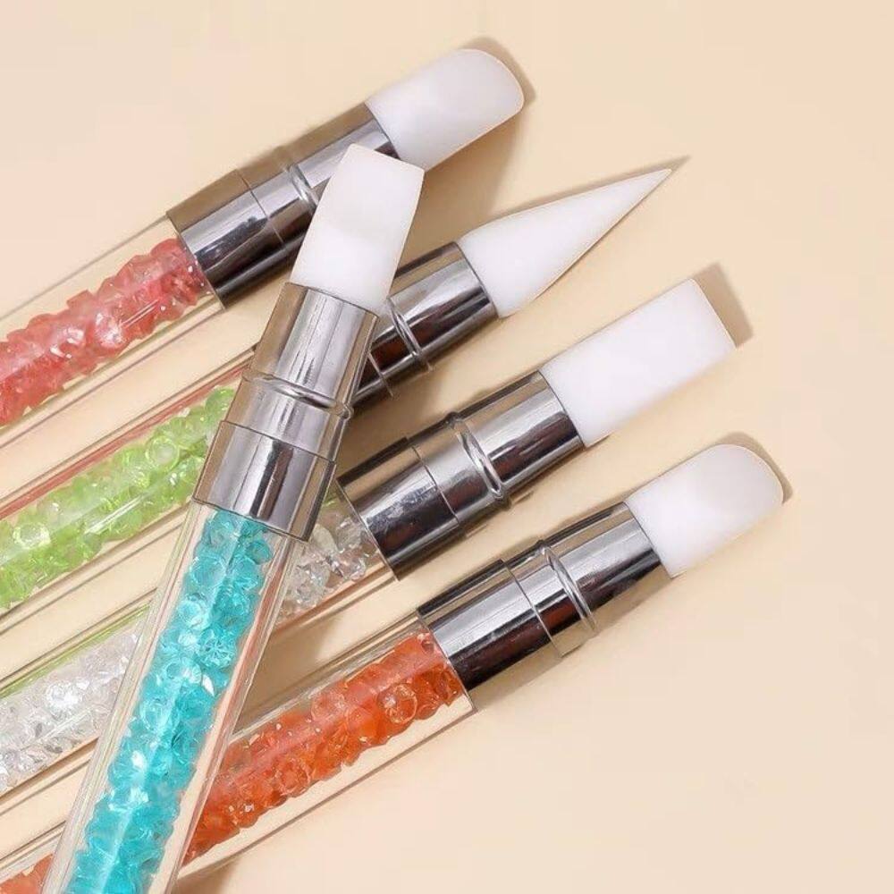 Alt View 1. Beauty Hub Ecommerce - 5 Pieces Nail Sculpture Pens - Multicolor.