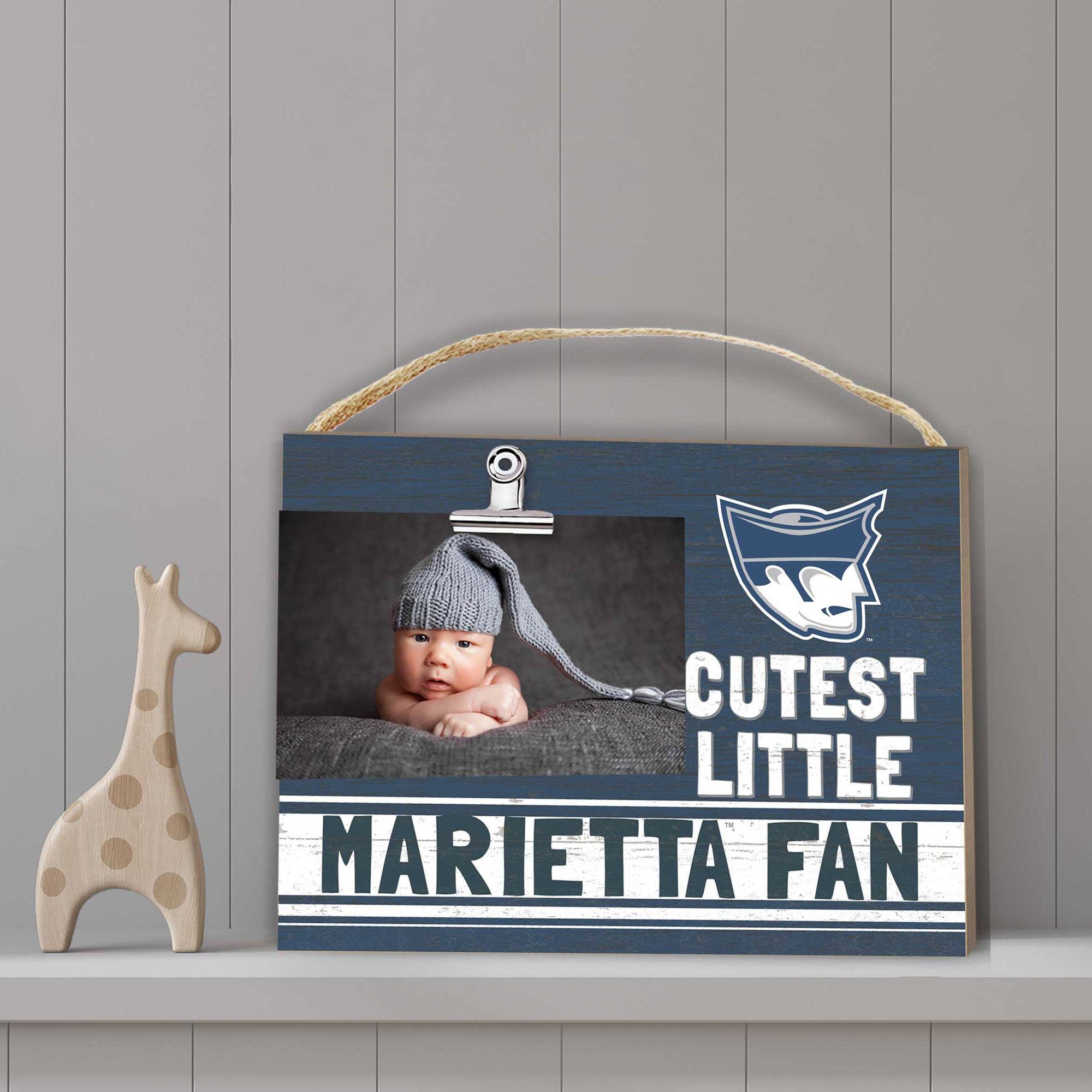 CUTEST LITTLE MARIETTA FAN