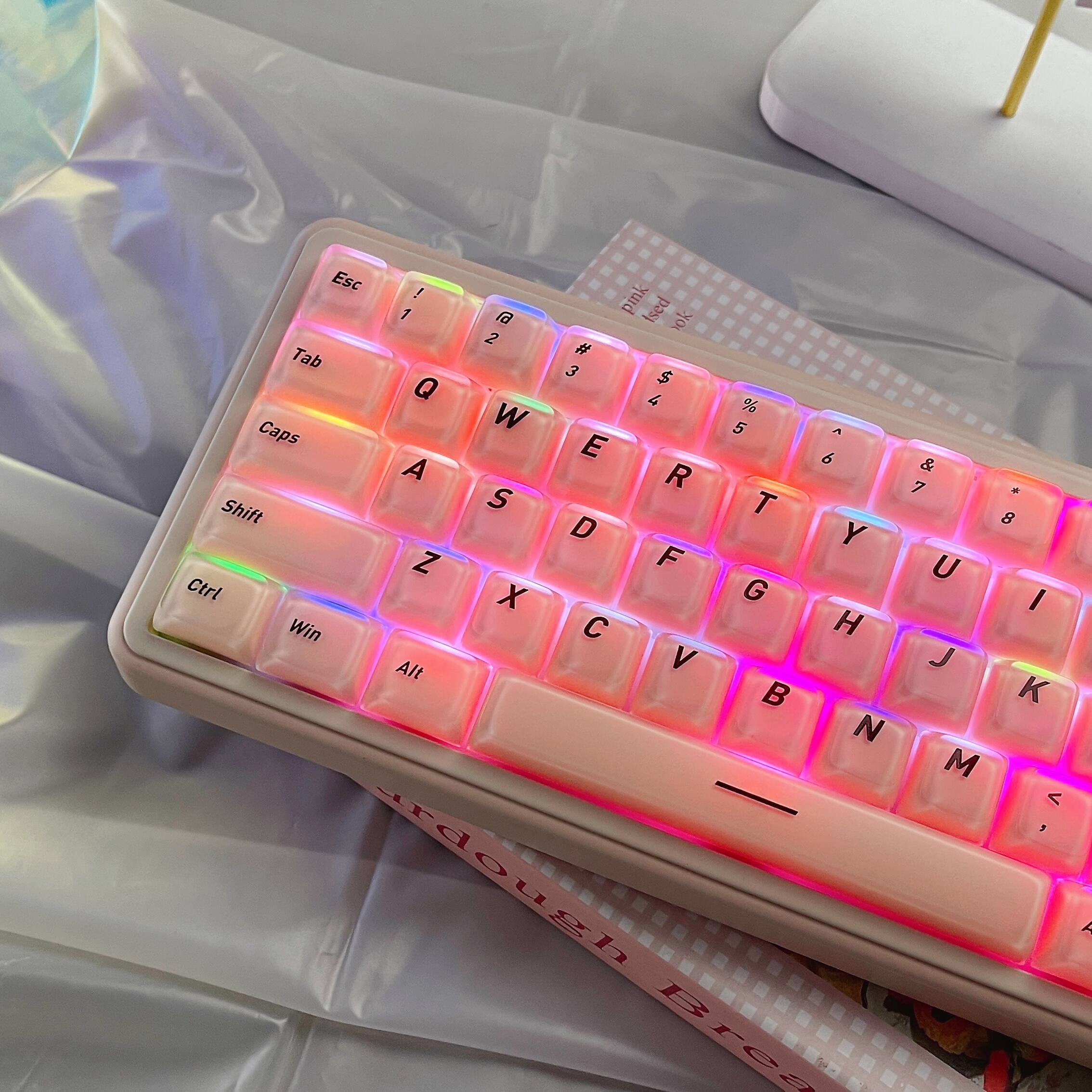 Esc ! 1 @ 2 # 3 $ 4 % 5 ^ 6 & 7 * 8 ( 9 ) 0 Tab Q W E R T Y U I O P Caps A S D F G H J K L Z X C V B N M Shift Ctrl Win Alt