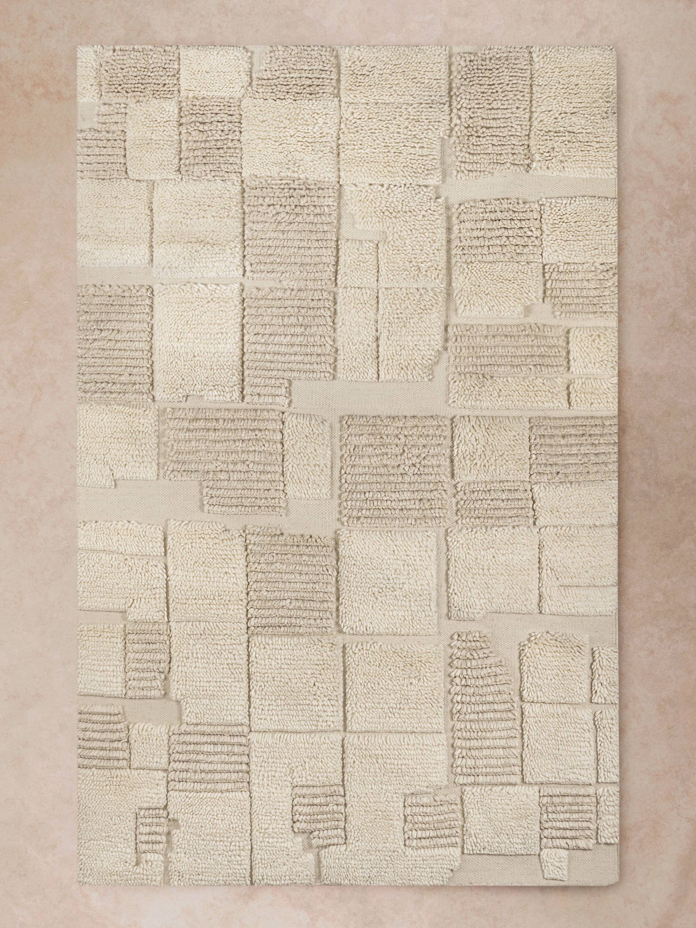 GAURI KOHLI - Winnipeg Rug - Shades of ivory, beige and taupe