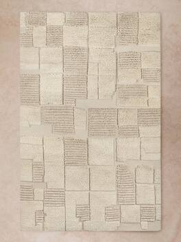 GAURI KOHLI - Winnipeg Rug - Shades of ivory, beige and taupe