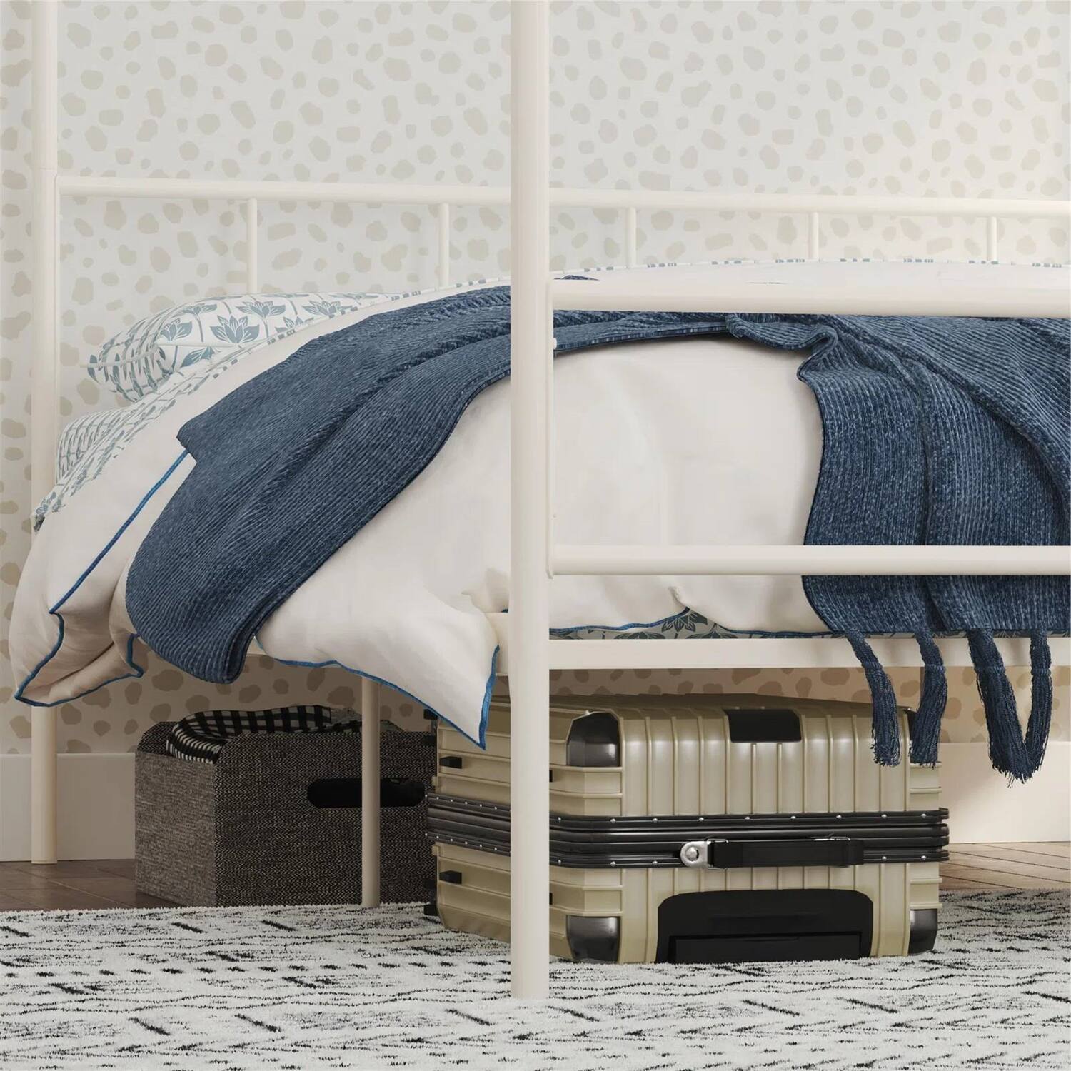 Left. Hivvago - Hivvago King size Modern Metal Canopy Bed Frame with Headboard and Footboard - White.