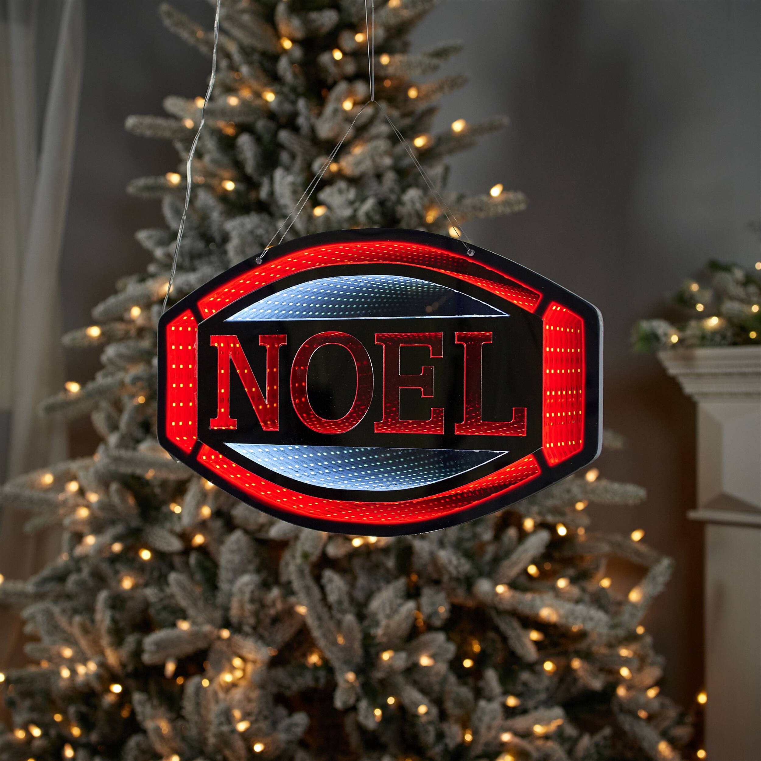 Angle. BreeBe - "Noel" Holiday Ekkolight Sign 15.74"L - Red, White.