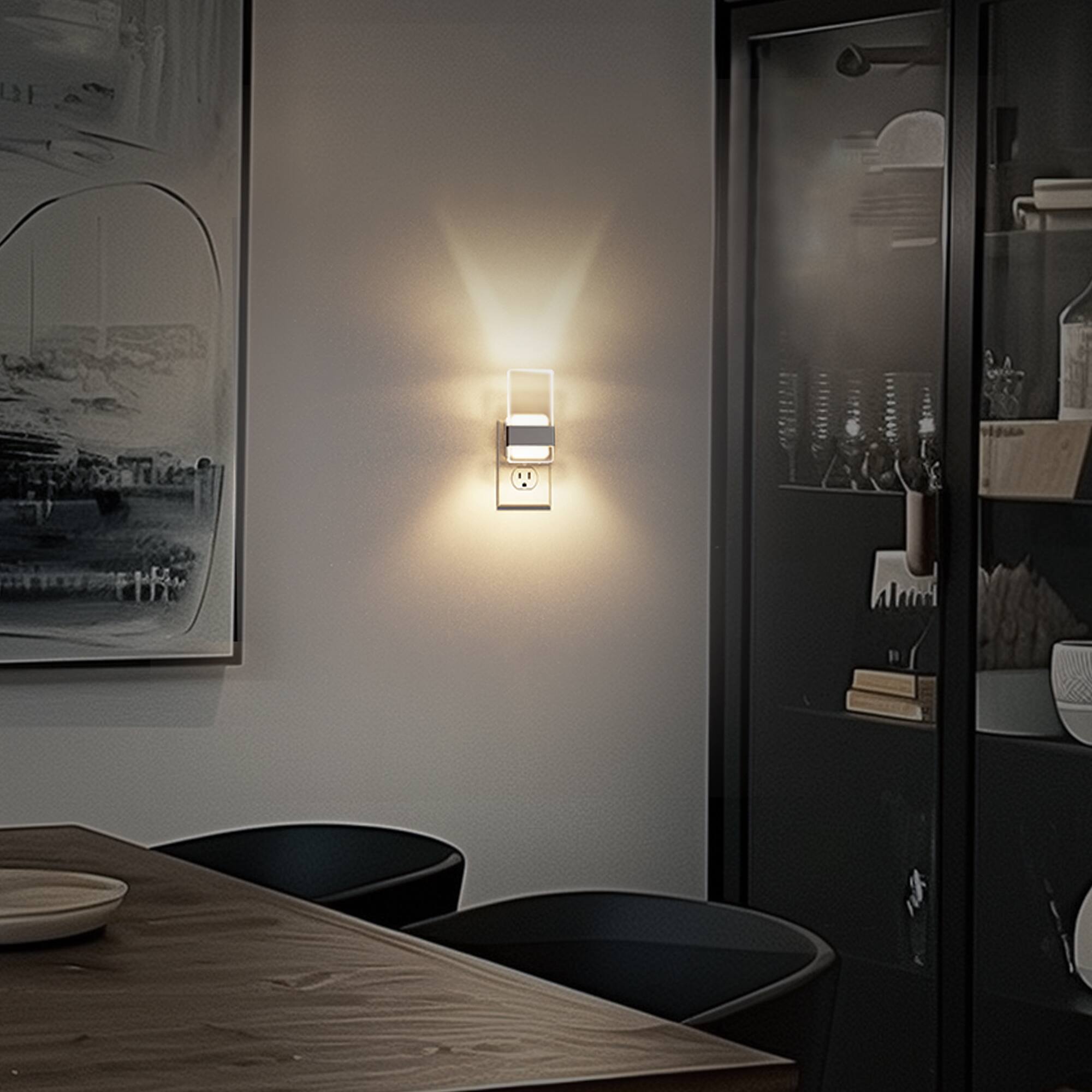 Left. Jandcase - JANDCASE 2-Pack 1W  Plug-in Night Light, 3000K Warm Glow, Satin Nickel Accent, Up/Down Light,Light Sensor - Silver.