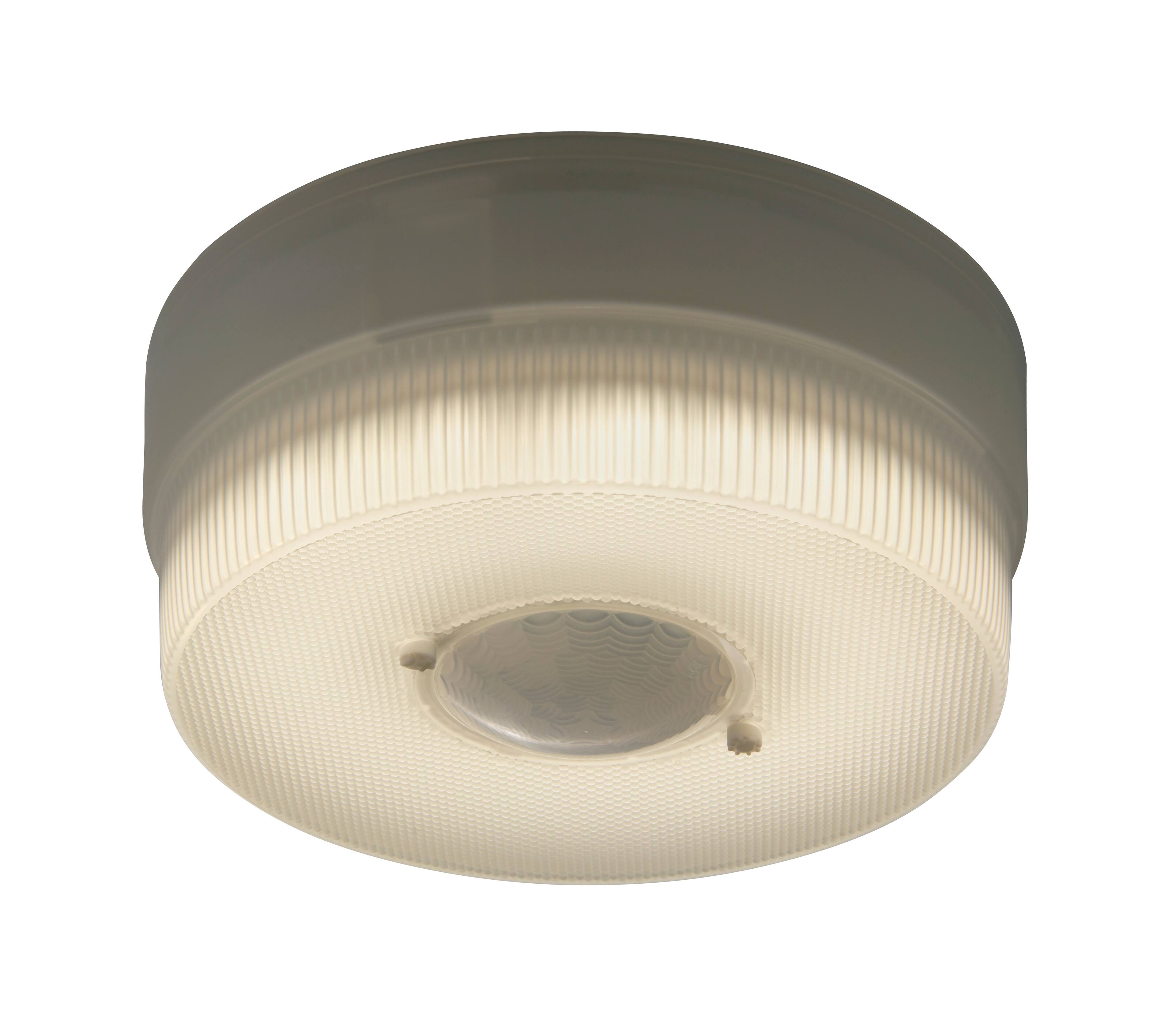 Angle. IQ America - IQA Battery Powered Motion Activated Ceiling Light 6in 800 Lumens Indoor Outdoor Eaves Sheds Closets Attic - White.