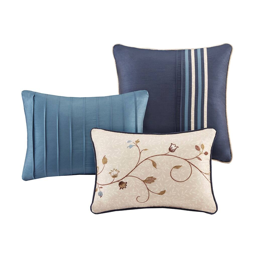 Alt View 4. Gracie Mills - Gracie Mills Rogelio 7-Piece Transitional Embroidered Comforter Set - Navy.