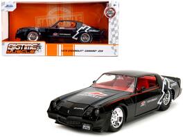 Jada - 1979 Chevrolet Camaro Z28 "Chevrolet Performance" Black with Carbon Hood and Red Interior "Bigtime Muscle" Series 1/24 - Black And Carbon, Red
