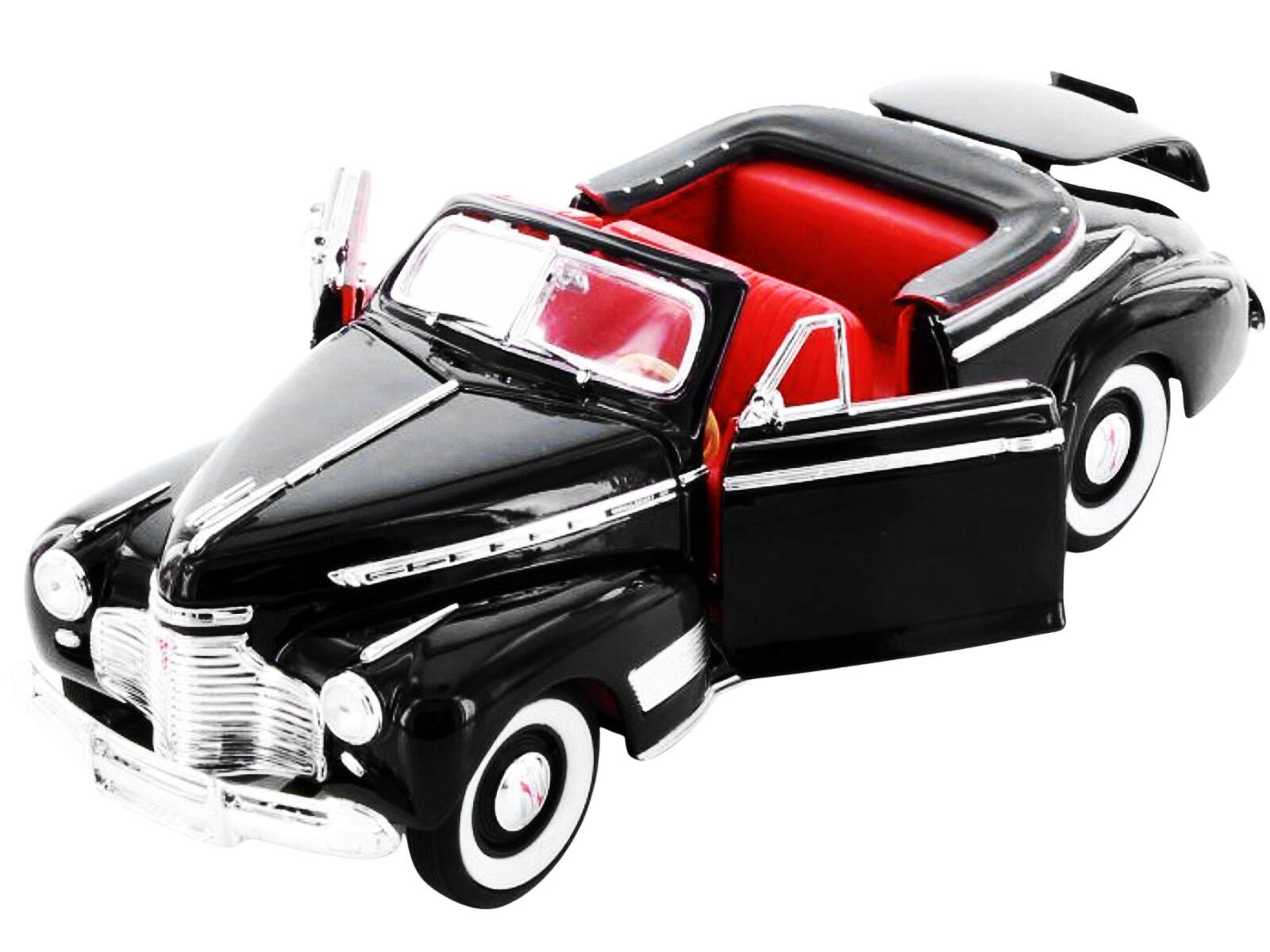 Alt View 1. Welly - 1941 Chevrolet Special Deluxe Convertible Black with Red Interior "NEX Models" 1/24 Diecast Model Car by Welly.