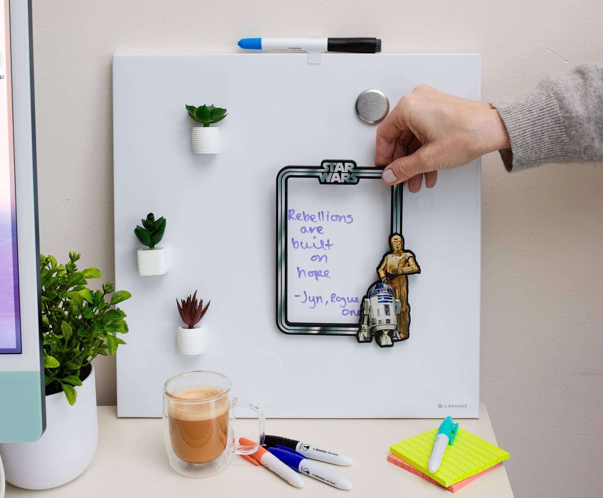 STAR WARS  
Rebellions are built on hope  
-Jyn, Rogue One  

SIANUS VAANS