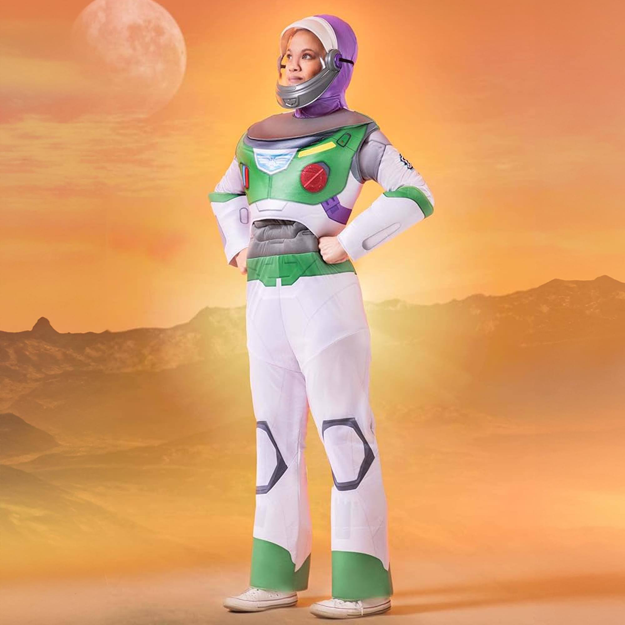 Alt View 4. Disney - Disney/Pixar Buzz Lightyear Deluxe Adult Costume | XXL (50-52) - Green.