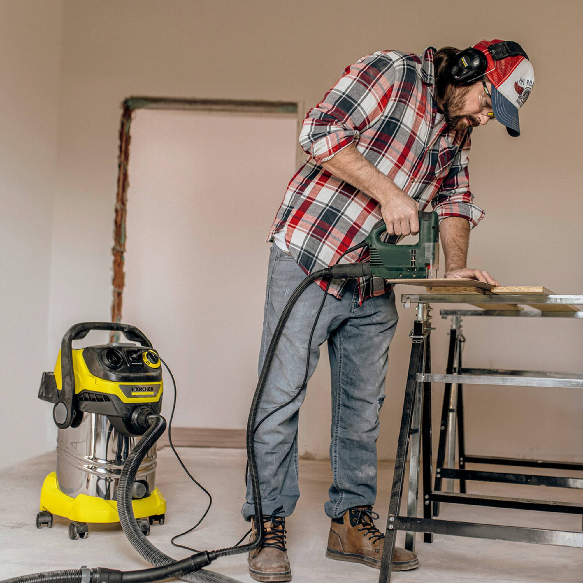 Left. Karcher - WD 6 P S Multi-Purpose 8 Gallon Wet/Dry Shop Vacuum Cleaner with Attachments, Heavy Duty - Yellow.