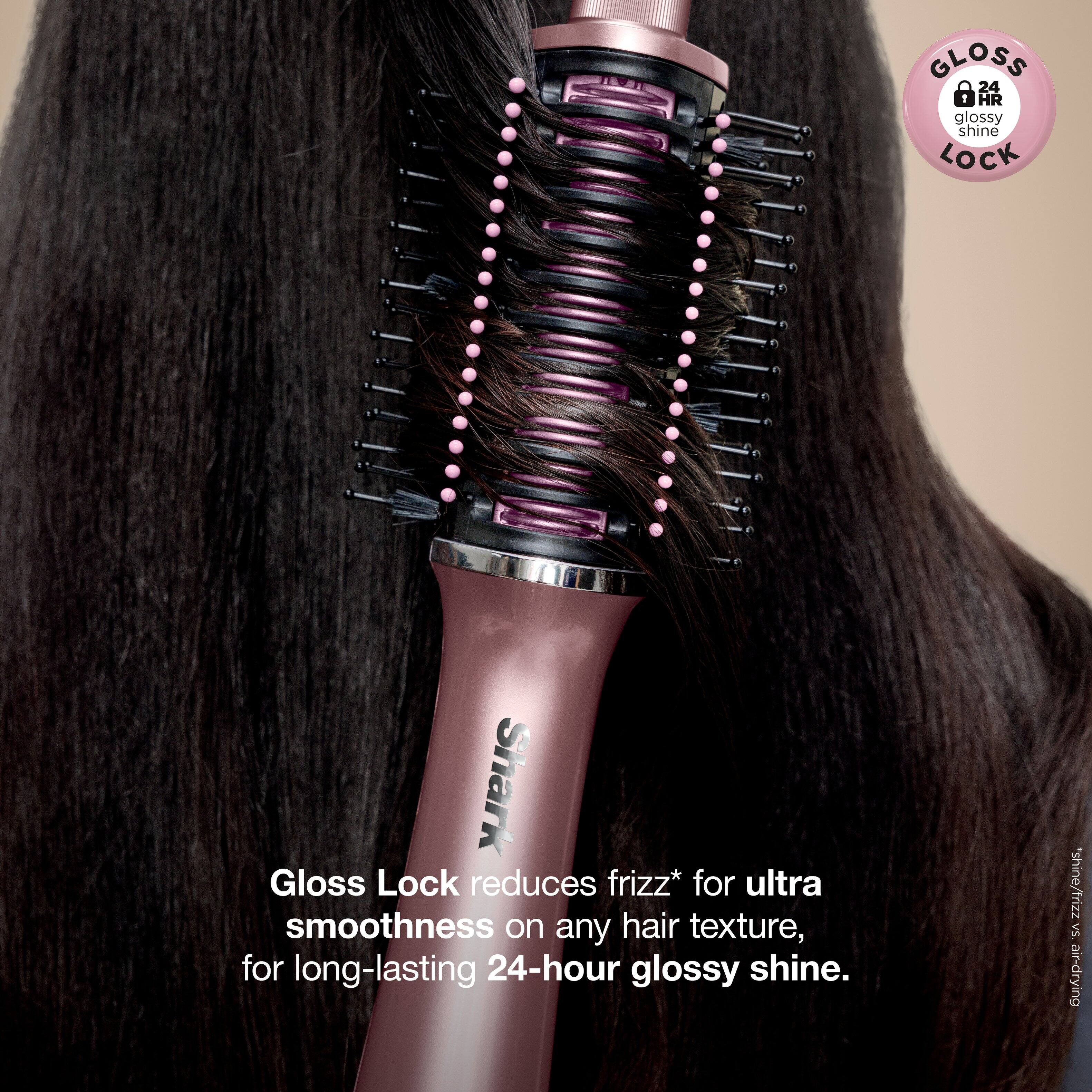 Gloss Lock reduces frizz* for ultra smoothness on any hair texture, for long-lasting 24-hour glossy shine.

*shine/frizz vs. Busup-ae

GLOSS 24H glossy shine LOCK
