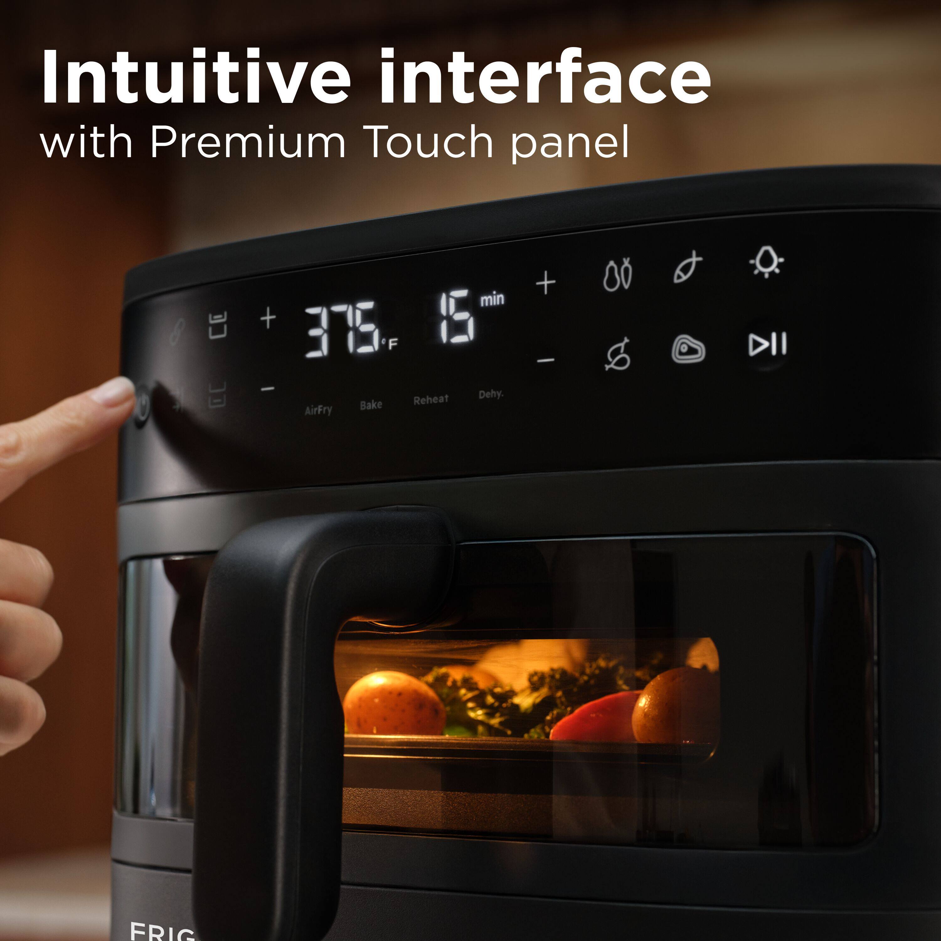 Intuitive interface with Premium Touch panel

375°F 15 min

AirFry Bake Reheat Dehy.