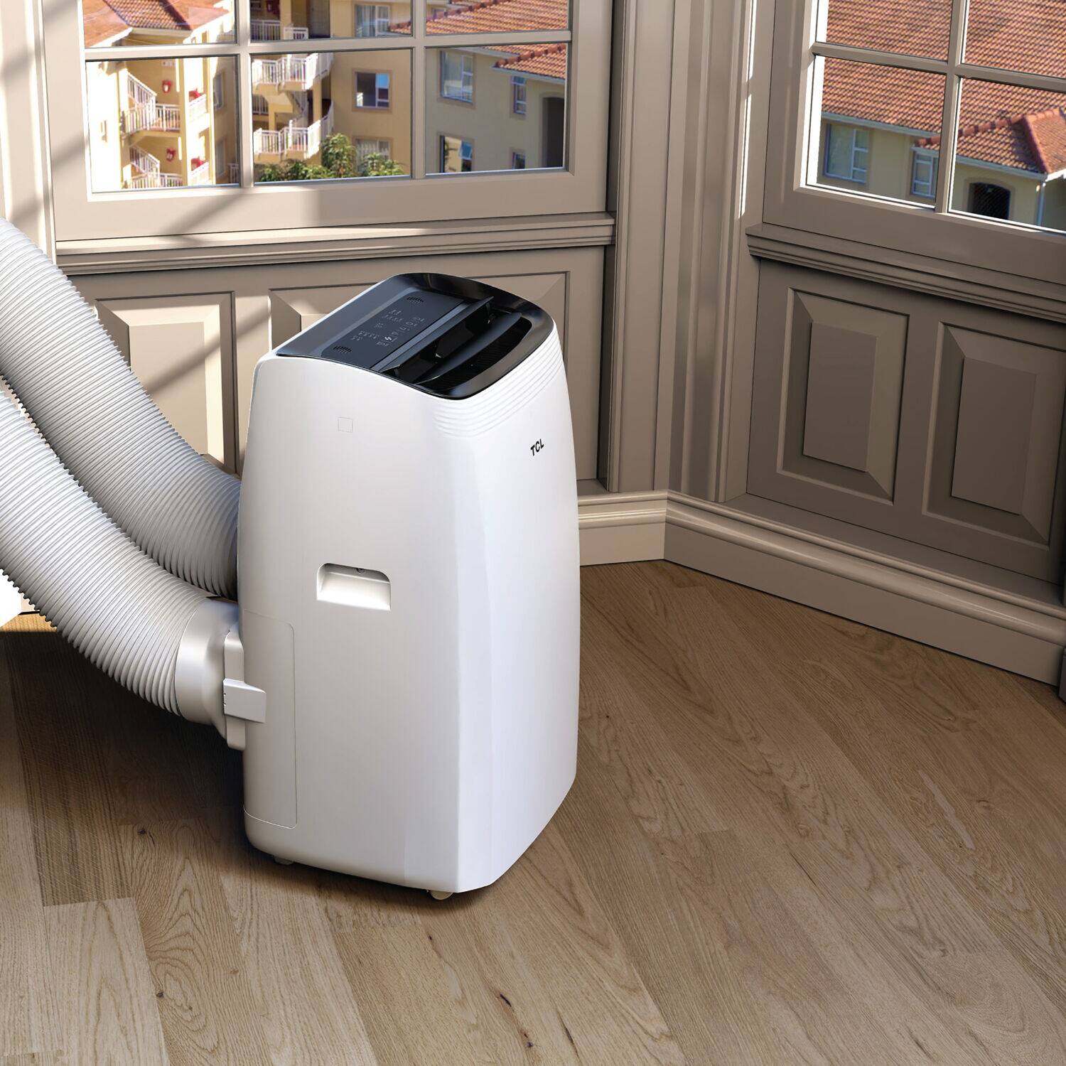 Alt View 14. TCL - TCL Q-Series 450 Sq. Ft. 10,000 BTU Smart Inverter Portable Air Conditioner - White.