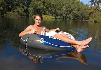 Intex River Run XL Lounge Tube – Aufblasbare Fluss-Lounge Mit Rückenlehne, Griffen, Netzgewebe, Blau-weiß-grün
